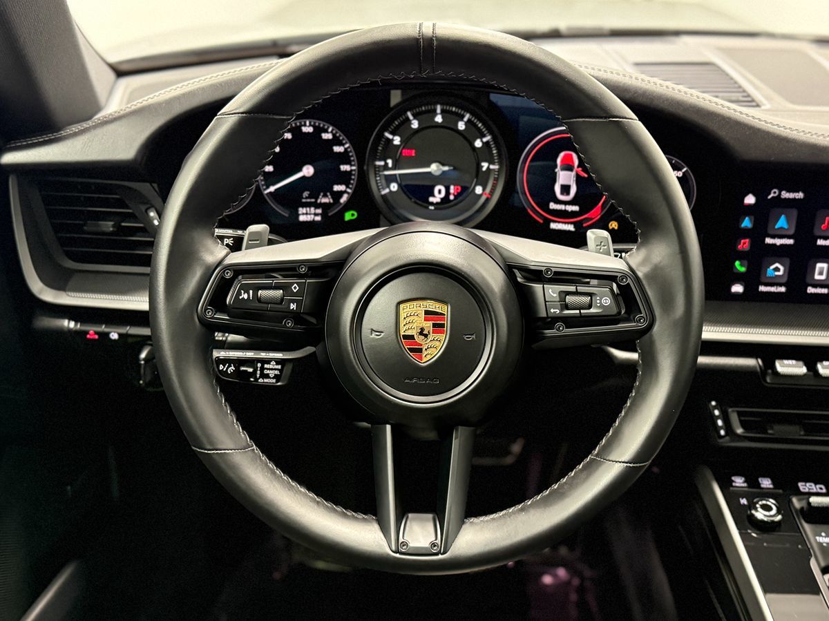 2024 Porsche 911 GTS - Photo 22