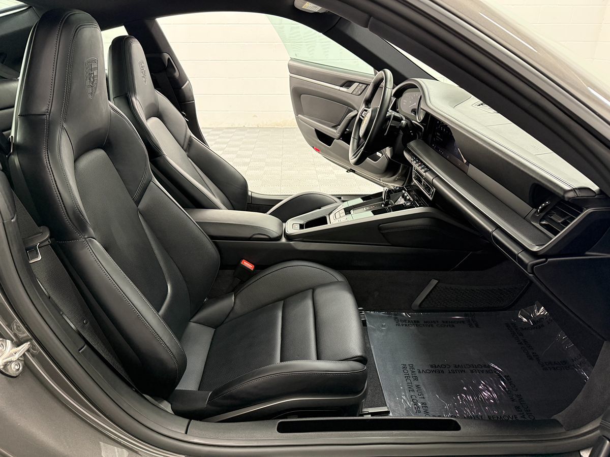 2024 Porsche 911 GTS - Photo 21