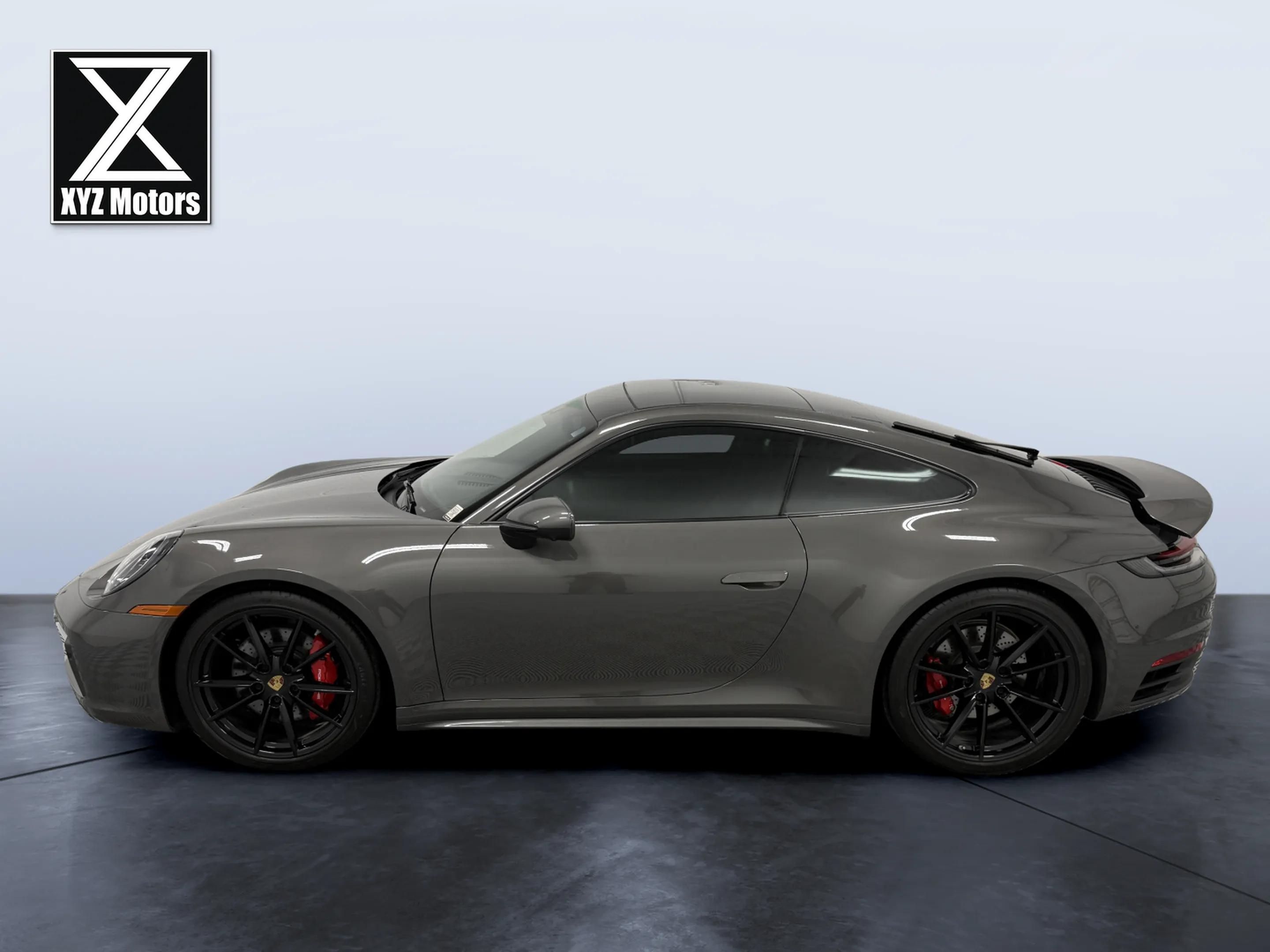 2024 Porsche 911 GTS - Photo 3