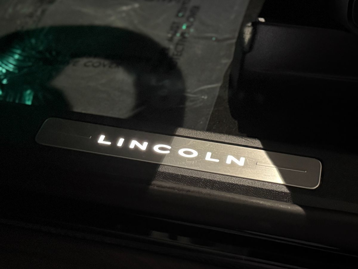 Sold 2025 Lincoln Aviator Reserve in Grand Rapids