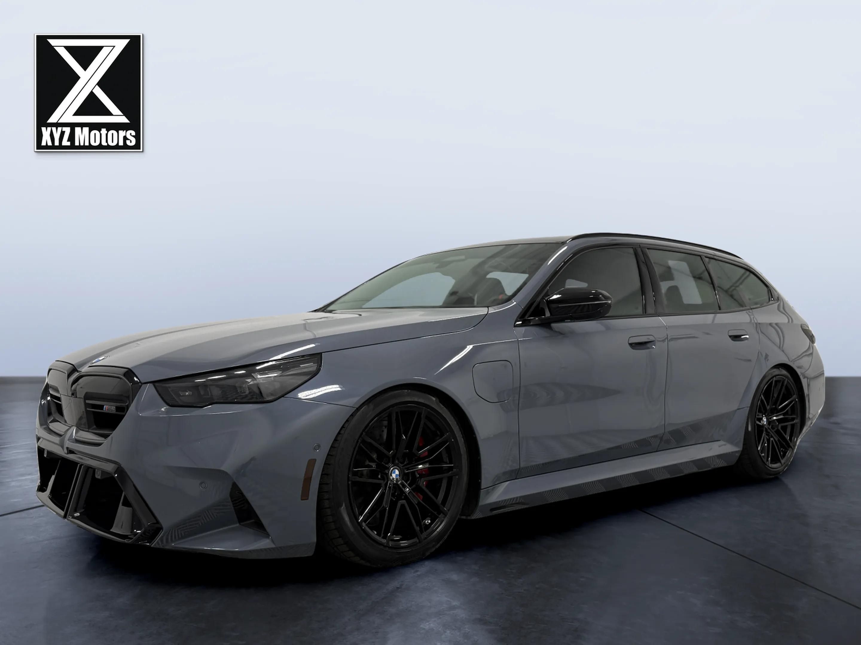 2025 BMW M5 M5 Touring - Photo 2