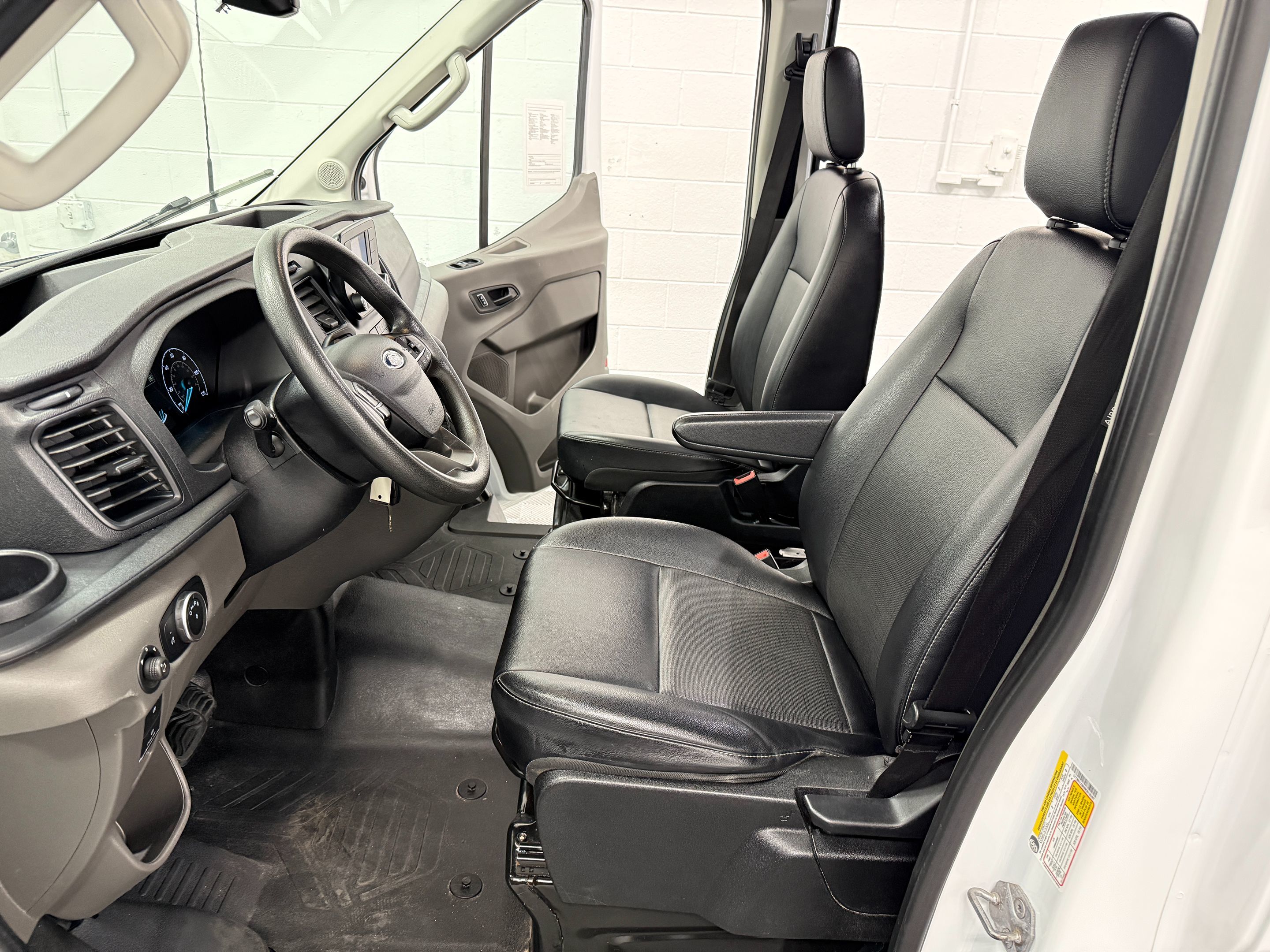 2024 Ford Transit Van Base - Photo 10