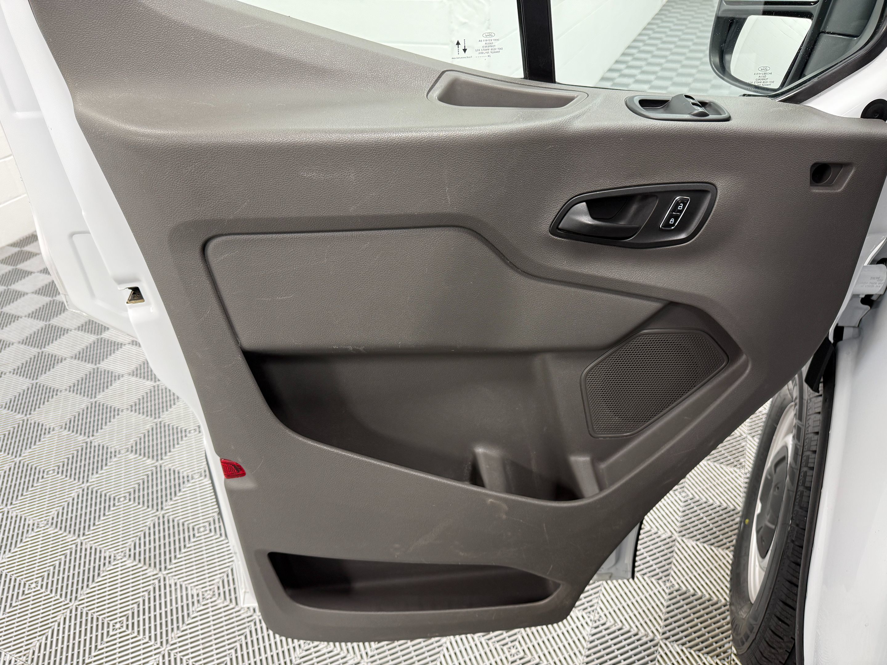 2024 Ford Transit Van Base - Photo 9