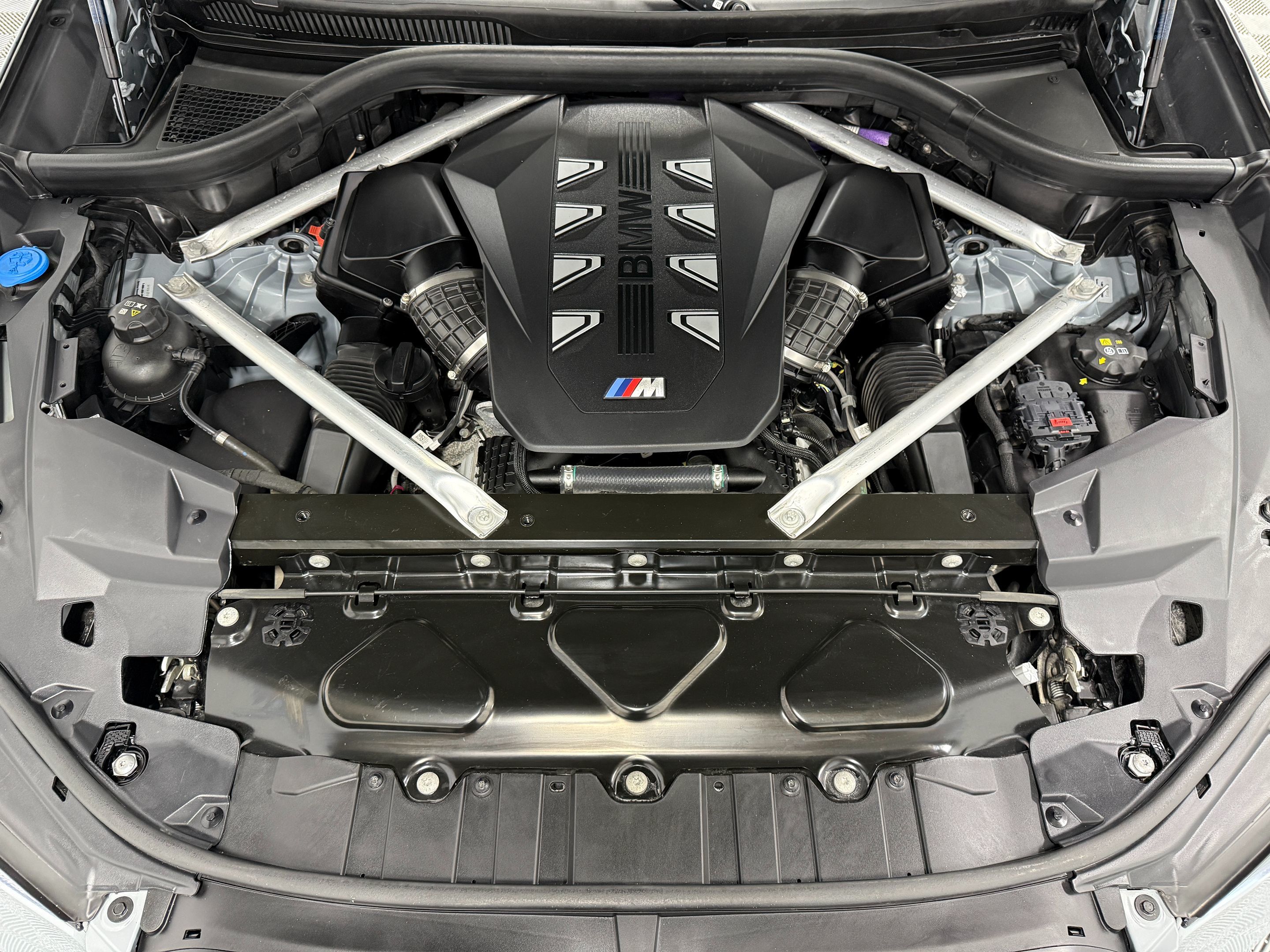 2024 BMW X5 M60i - Photo 43