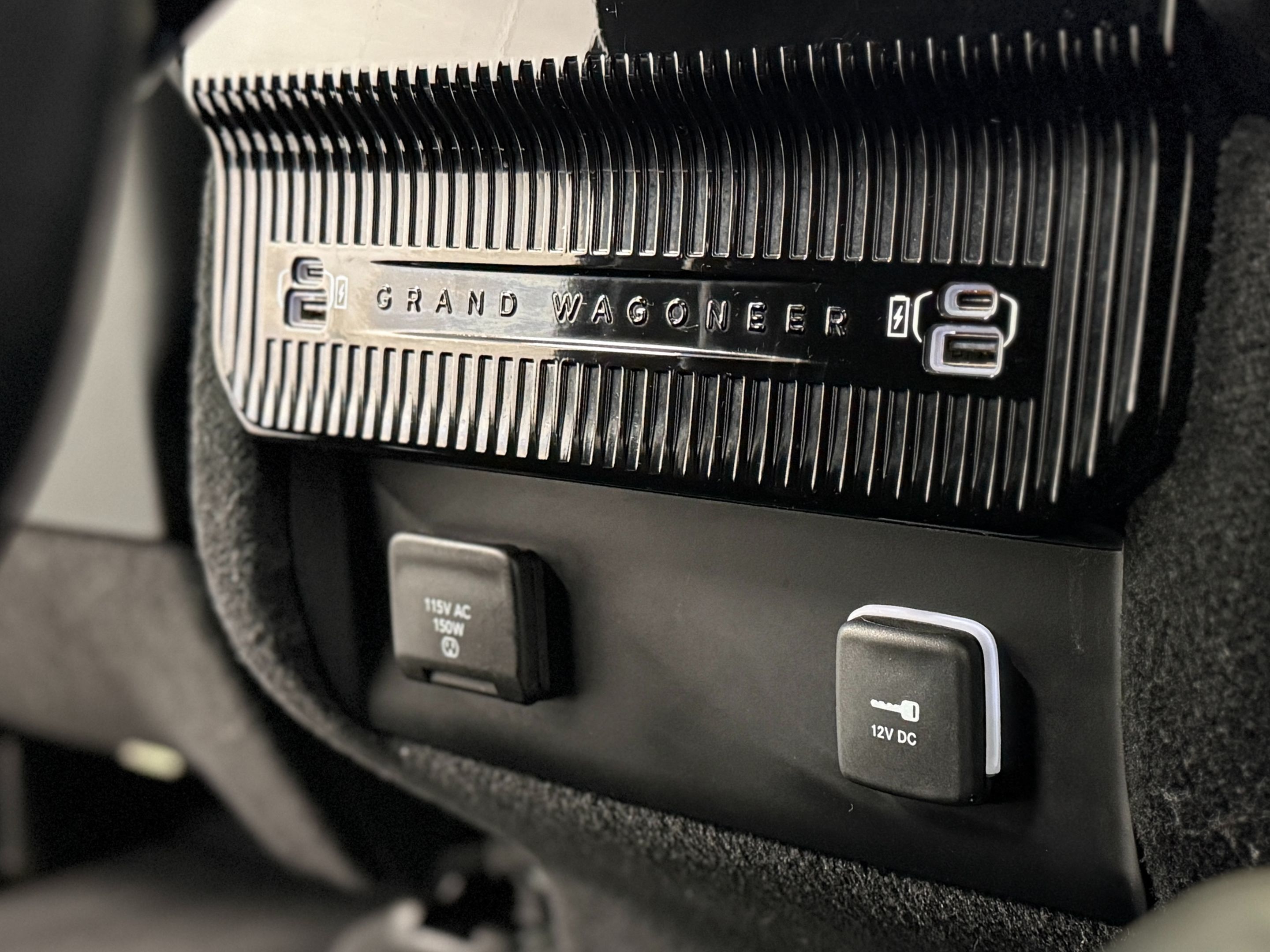 2024 Jeep Grand Wagoneer L Series II - Photo 45