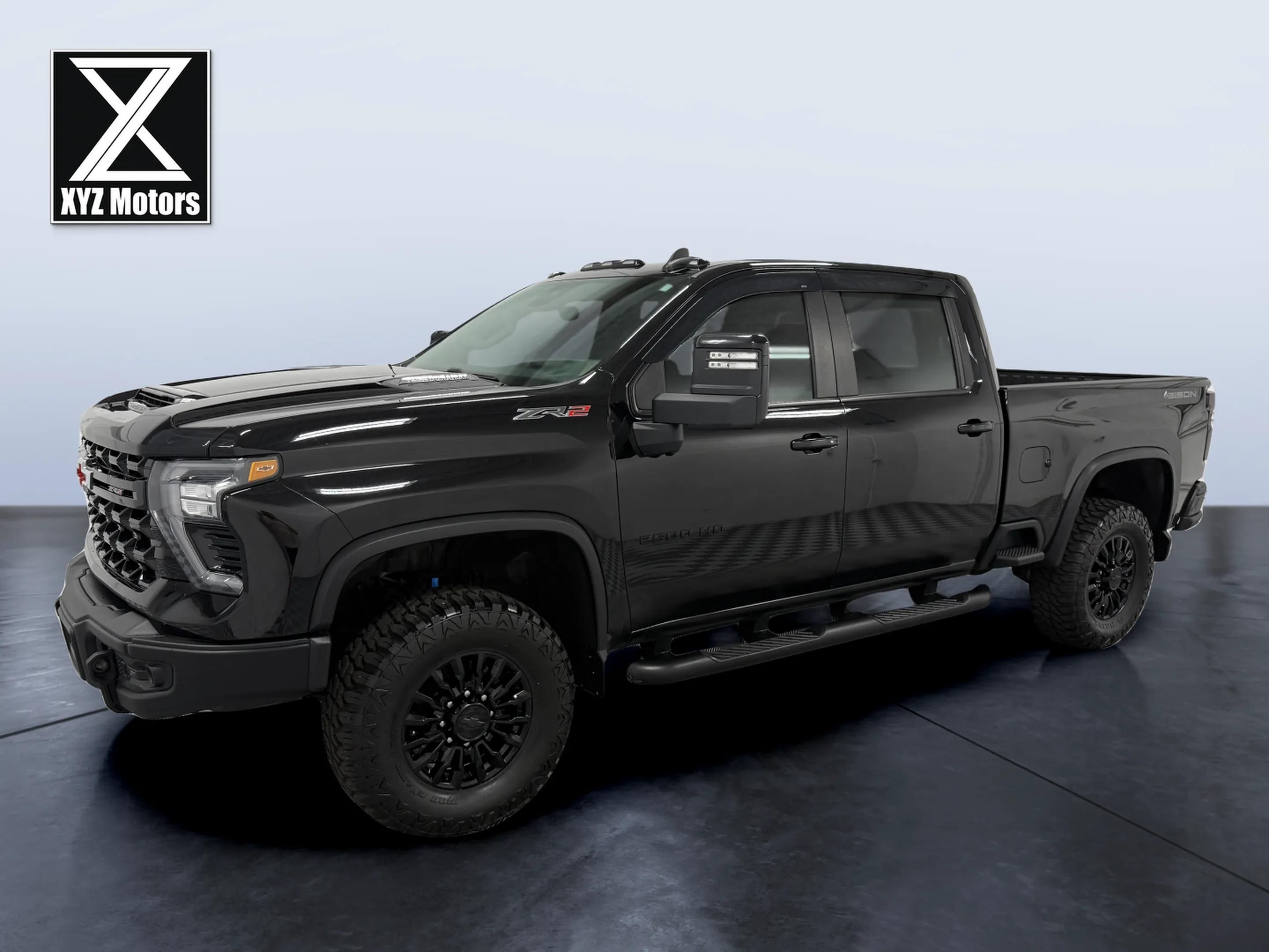 2024 Chevrolet Silverado HD ZR2 4WD Crew Cab Standard Box's photo