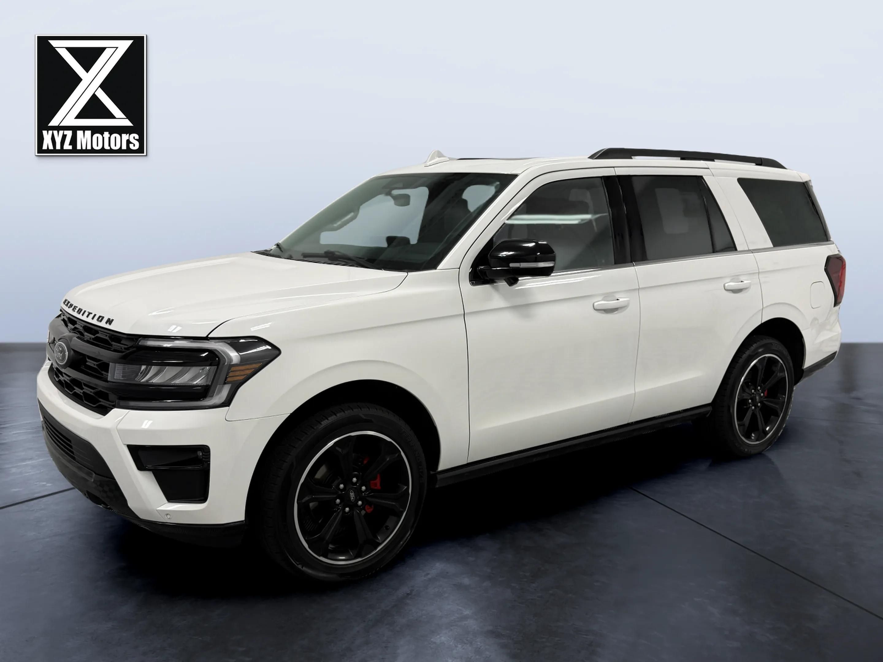 2023 Ford Expedition Limited's photo