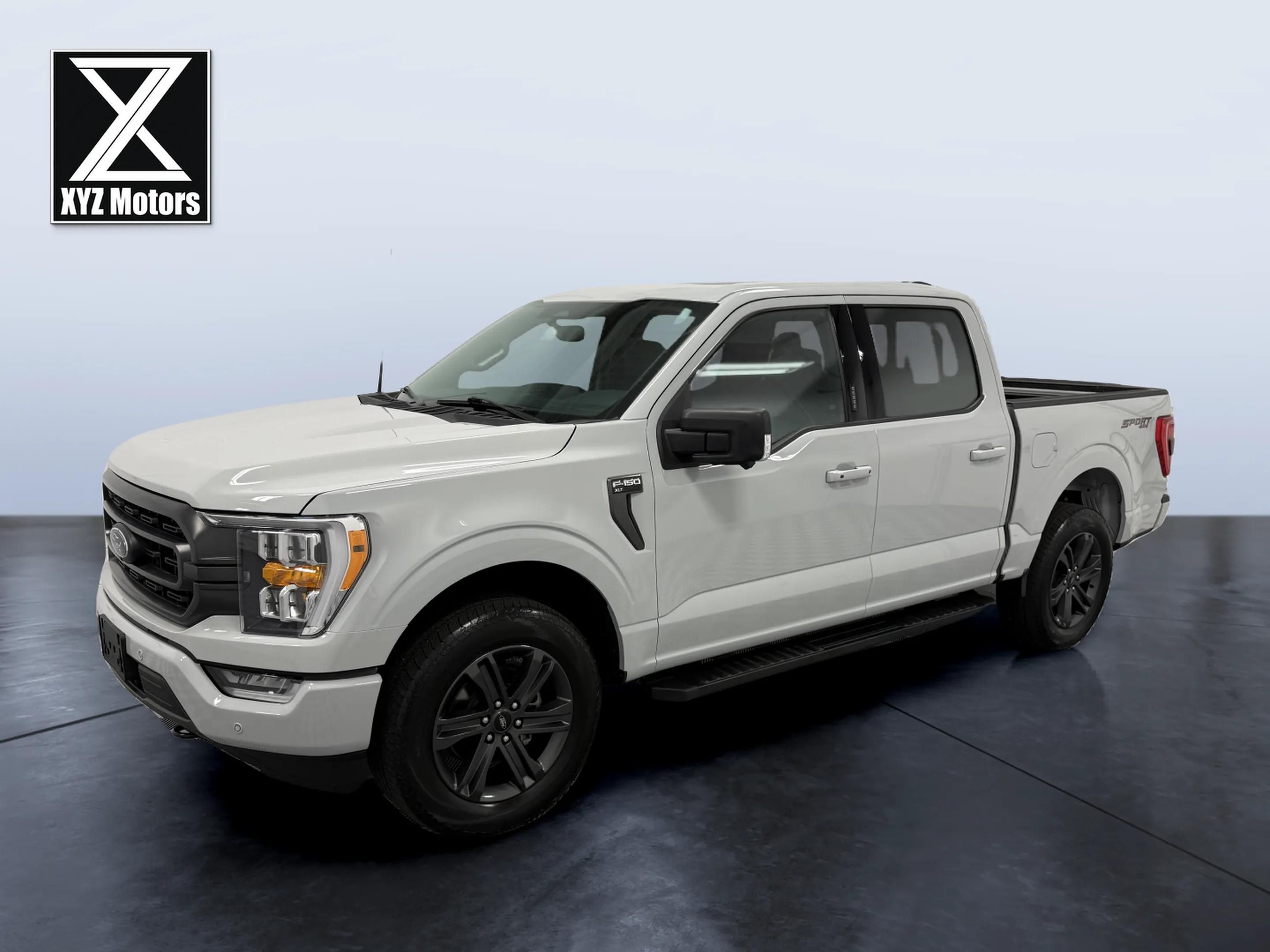 2023 Ford F-150 XLT 4x4 SuperCrew 145 in's photo
