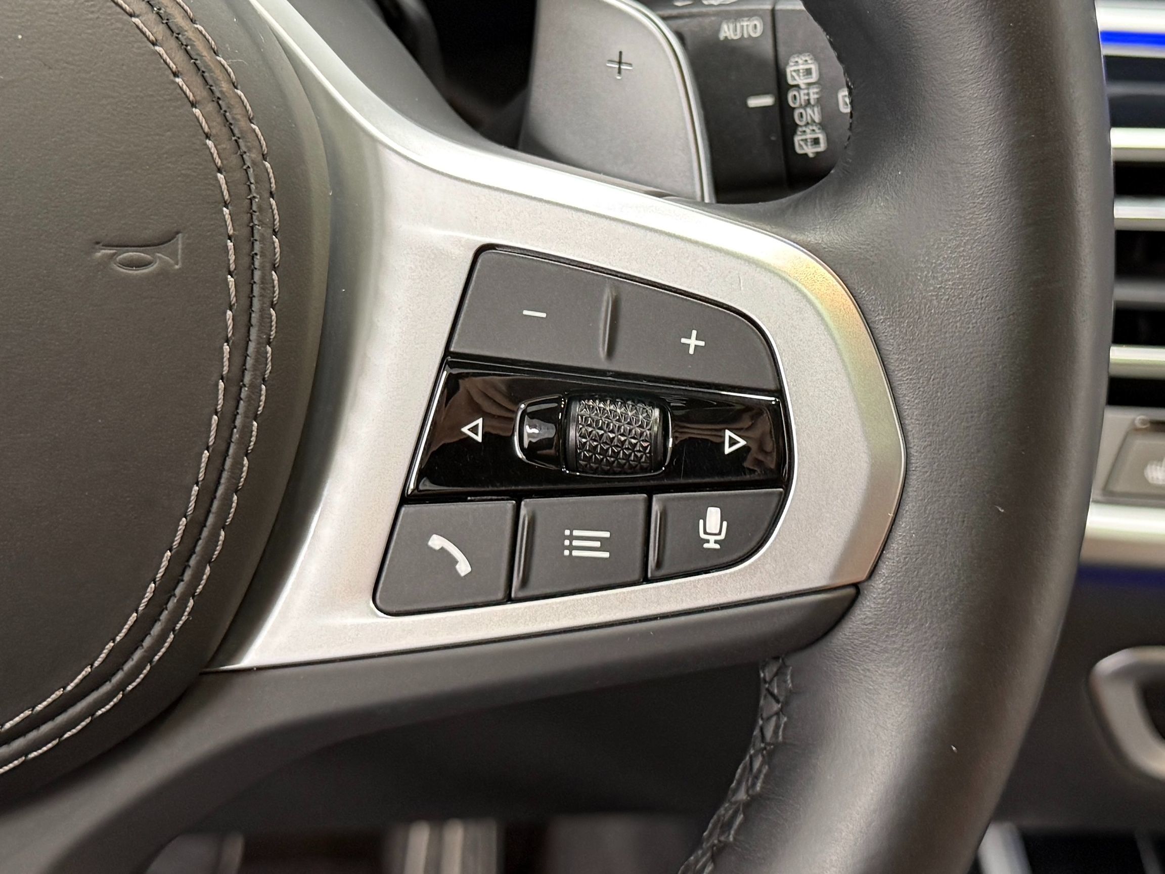 BMW X7 photo 26