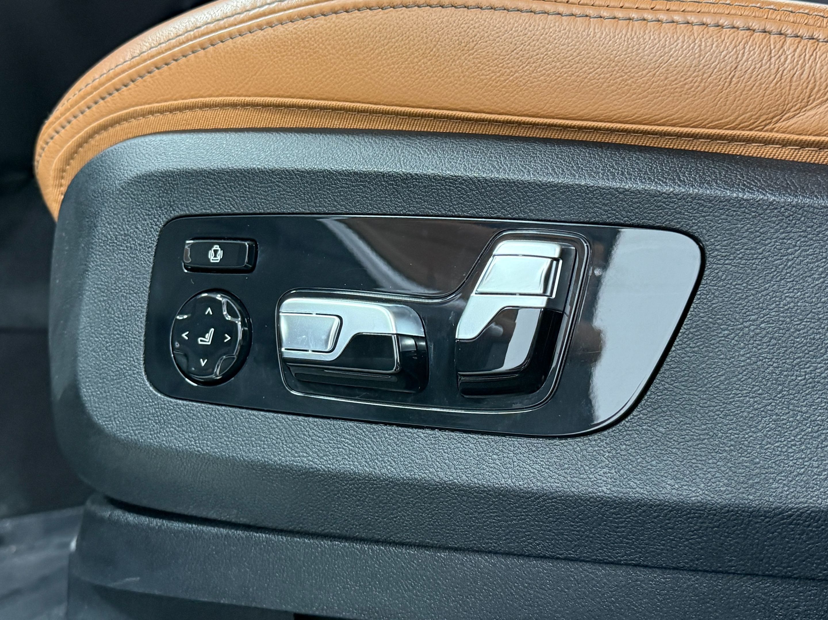 BMW X7 photo 41