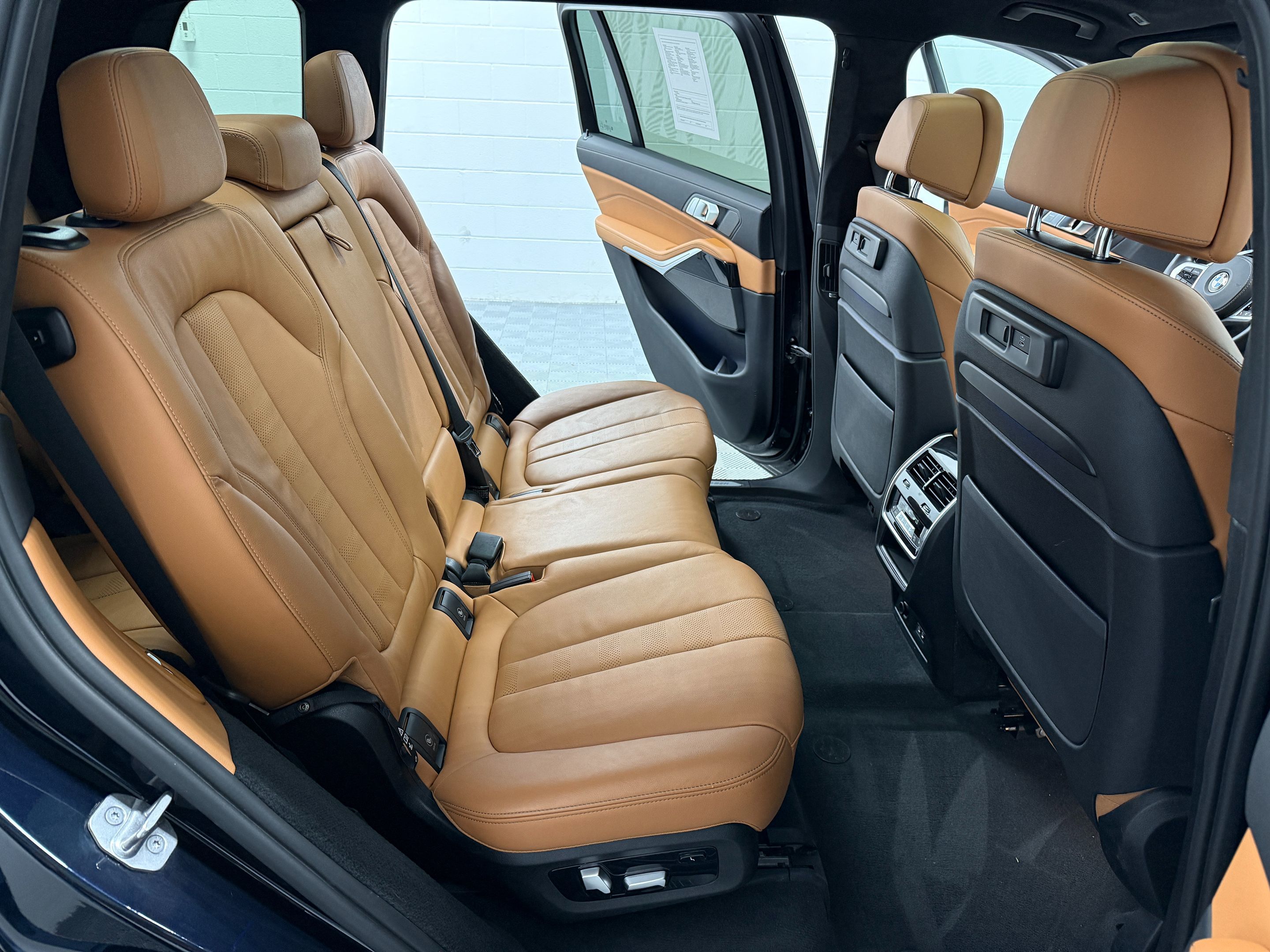 BMW X7 photo 18