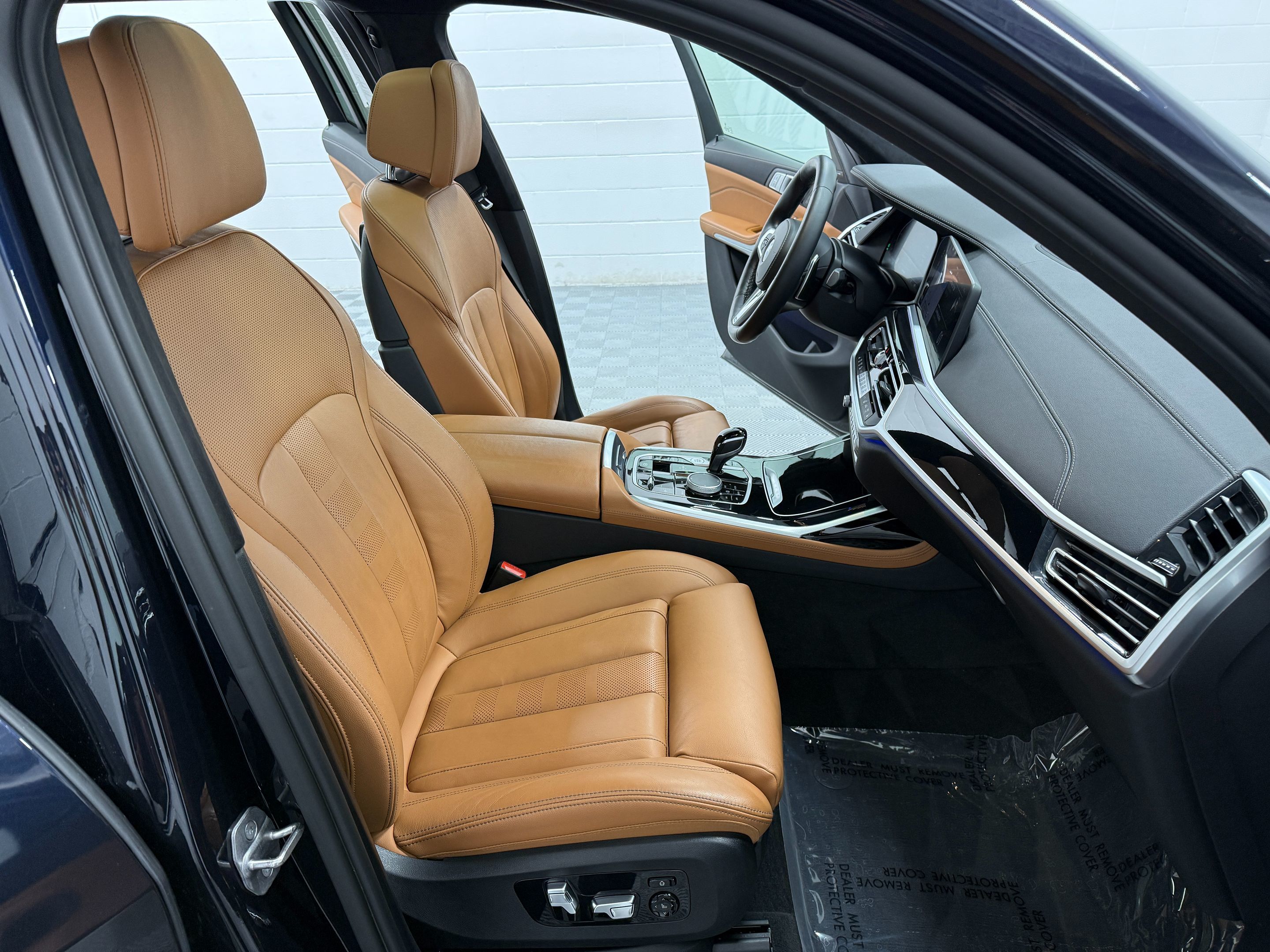 BMW X7 photo 21