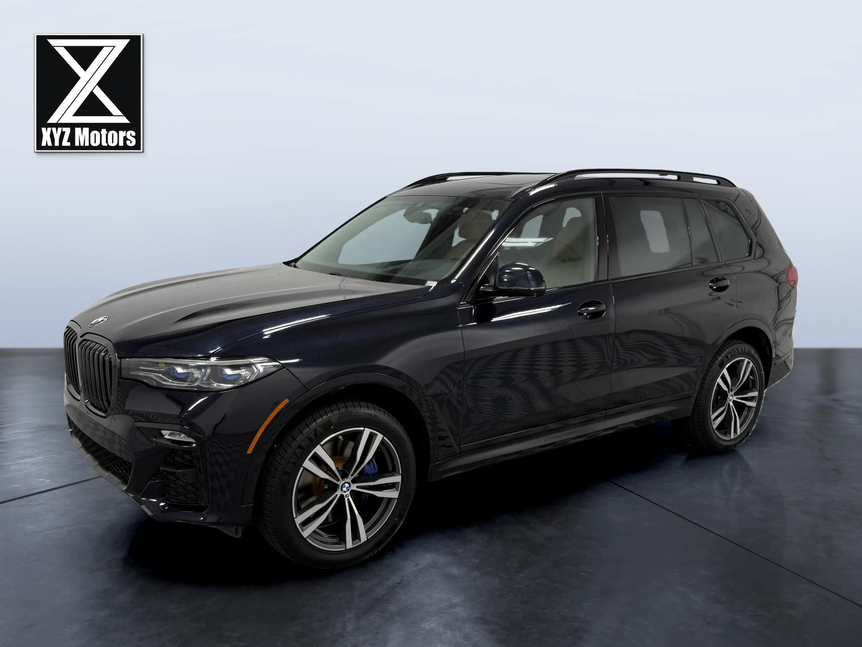 BMW X7 photo 2