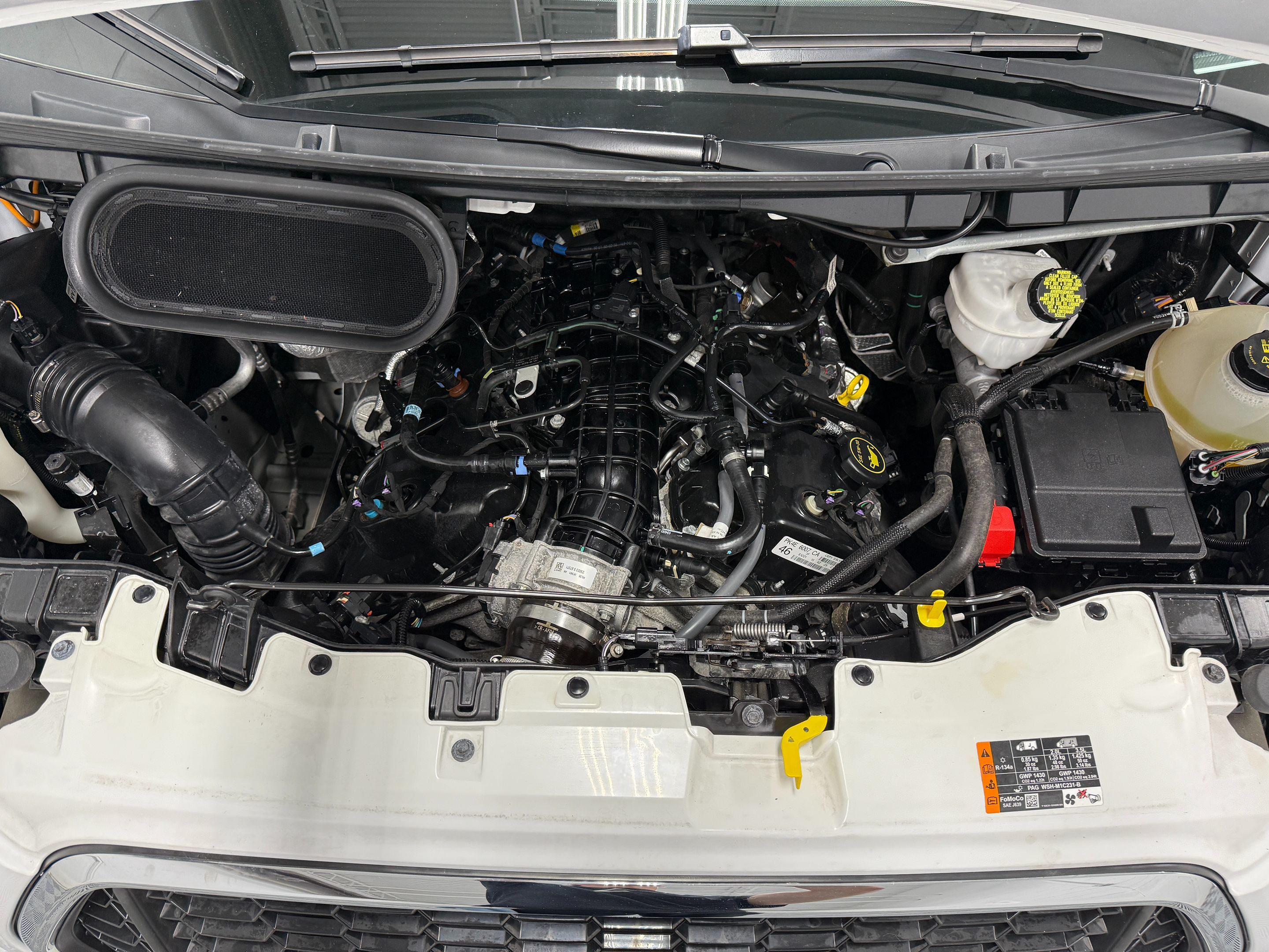 Ford Transit photo 28