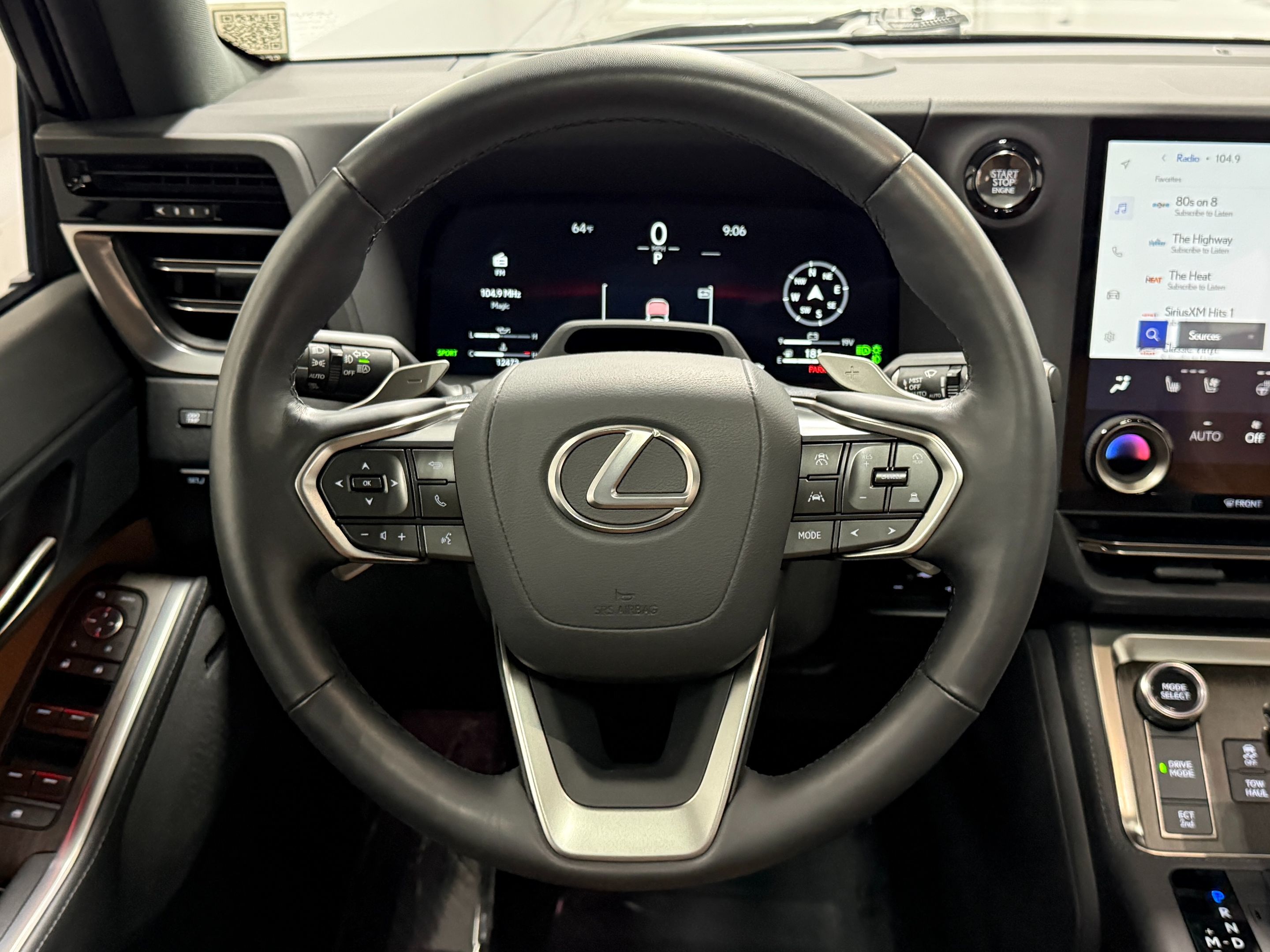 Lexus GX photo 19
