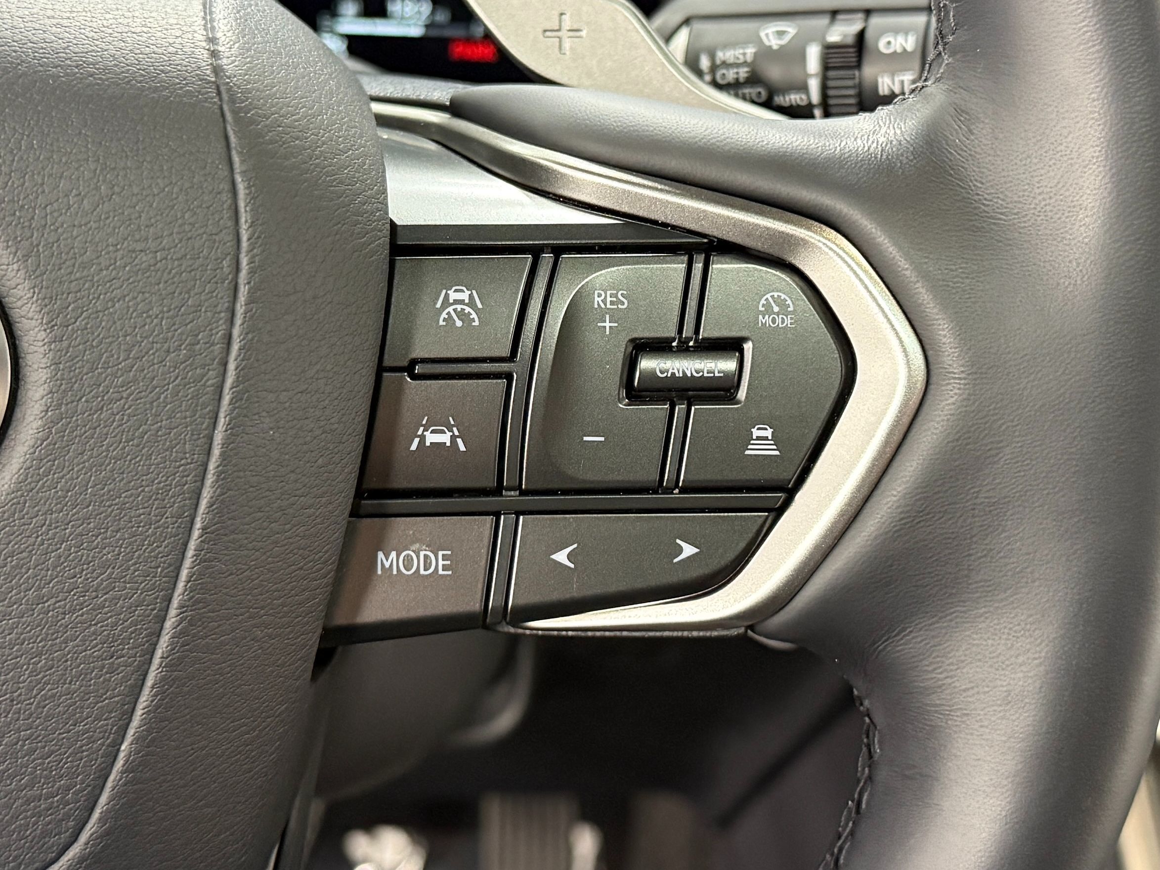 Lexus GX photo 21