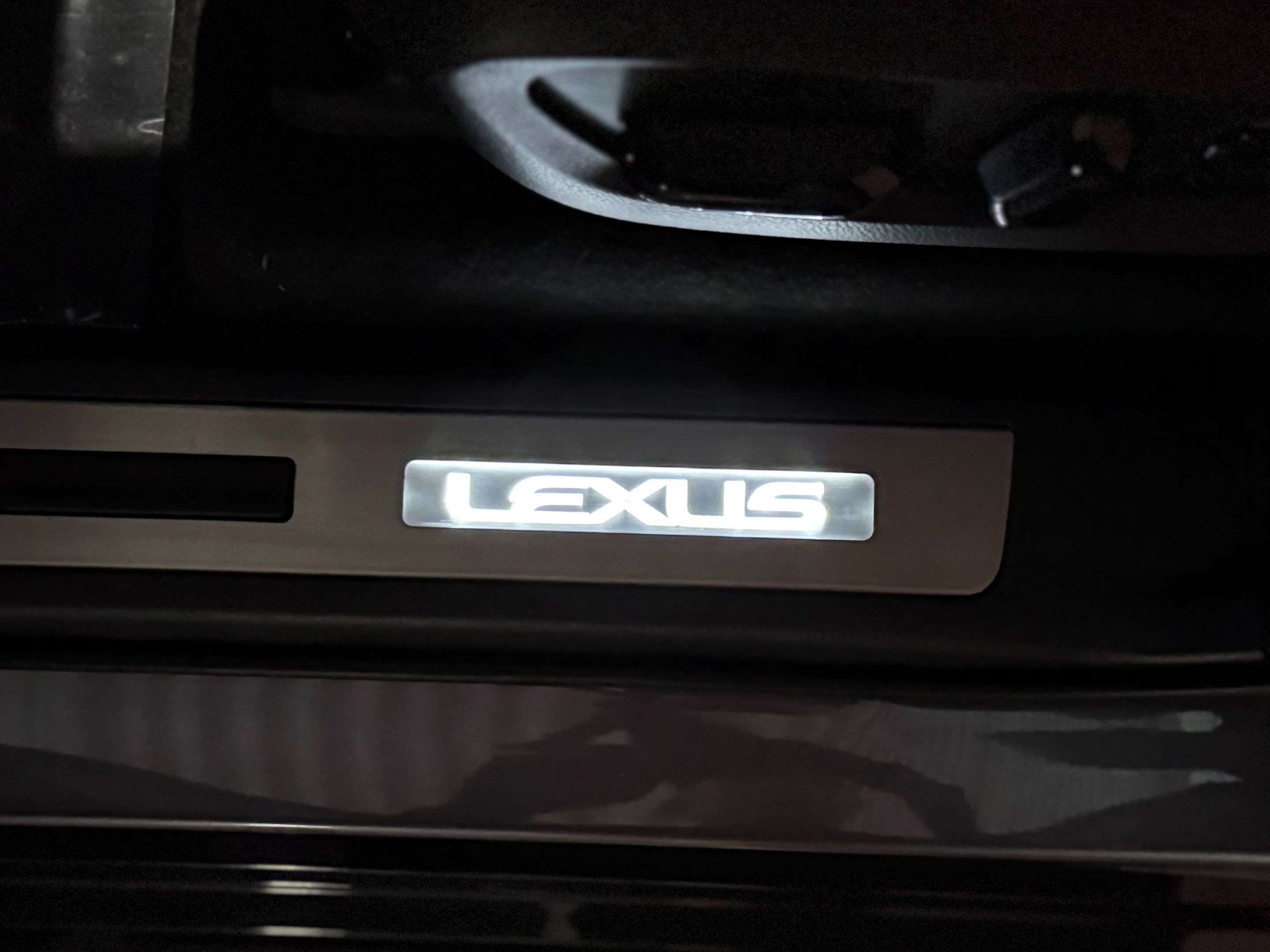 Lexus GX photo 12