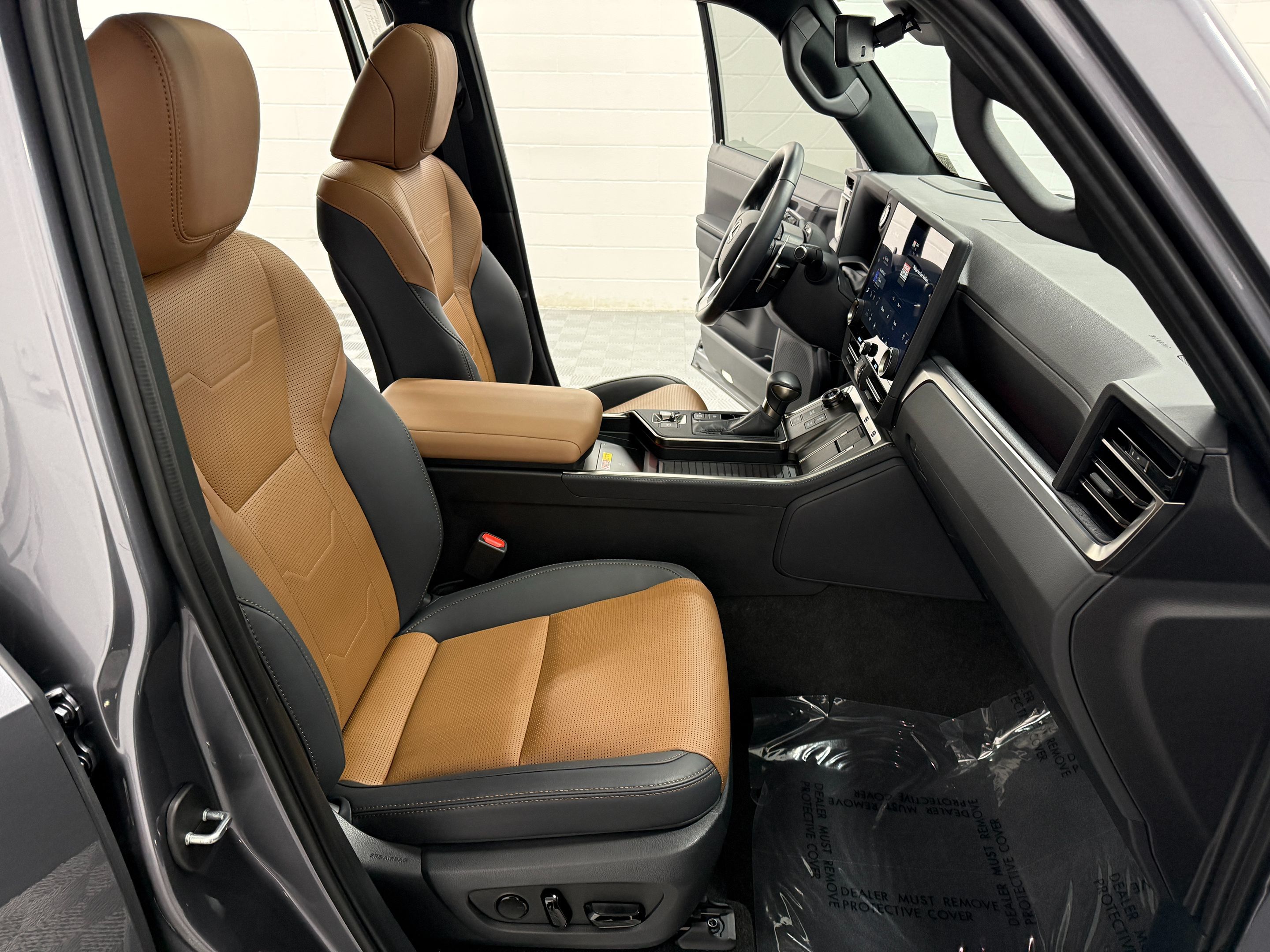 Lexus GX photo 18