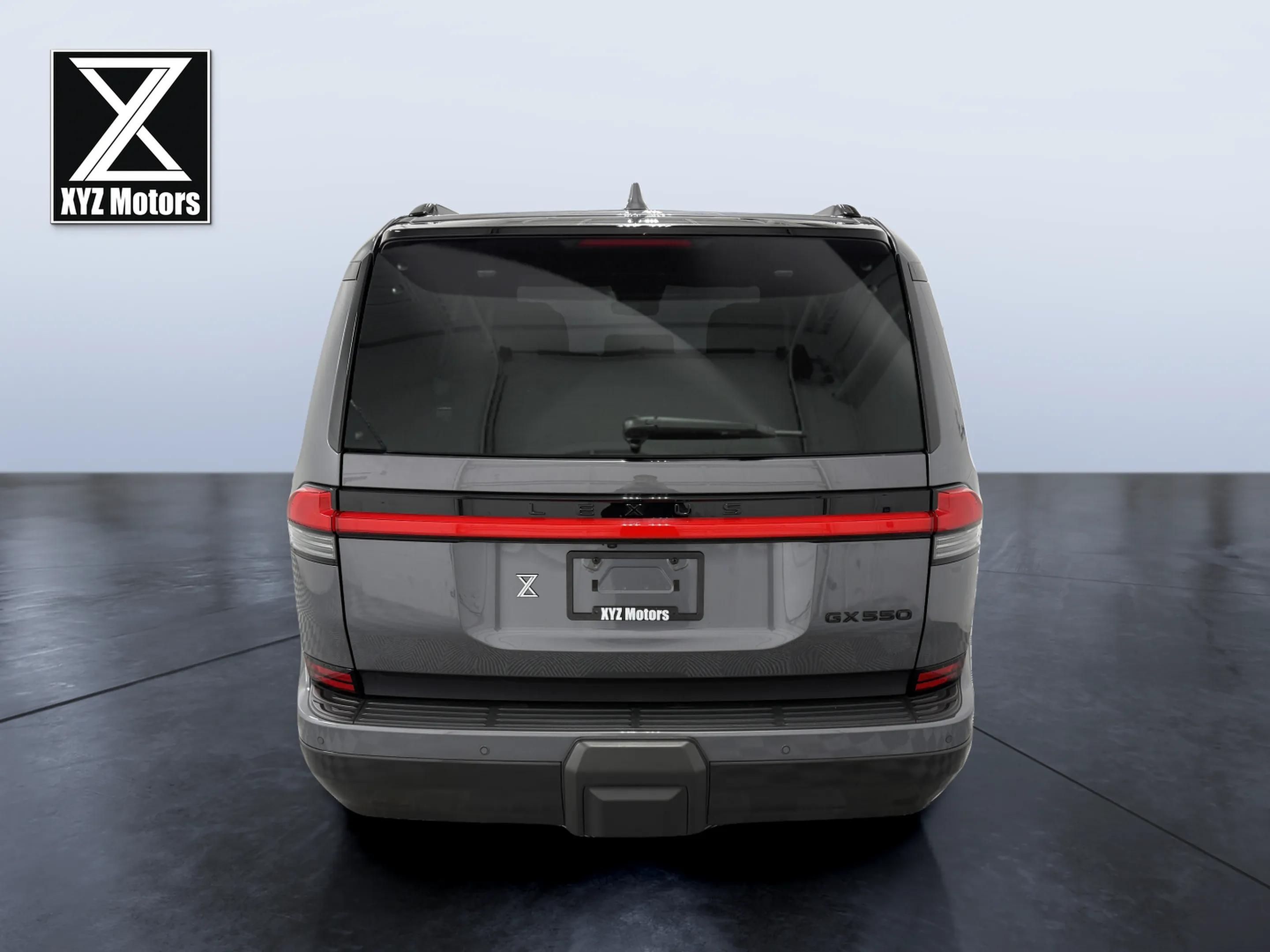 Lexus GX photo 5