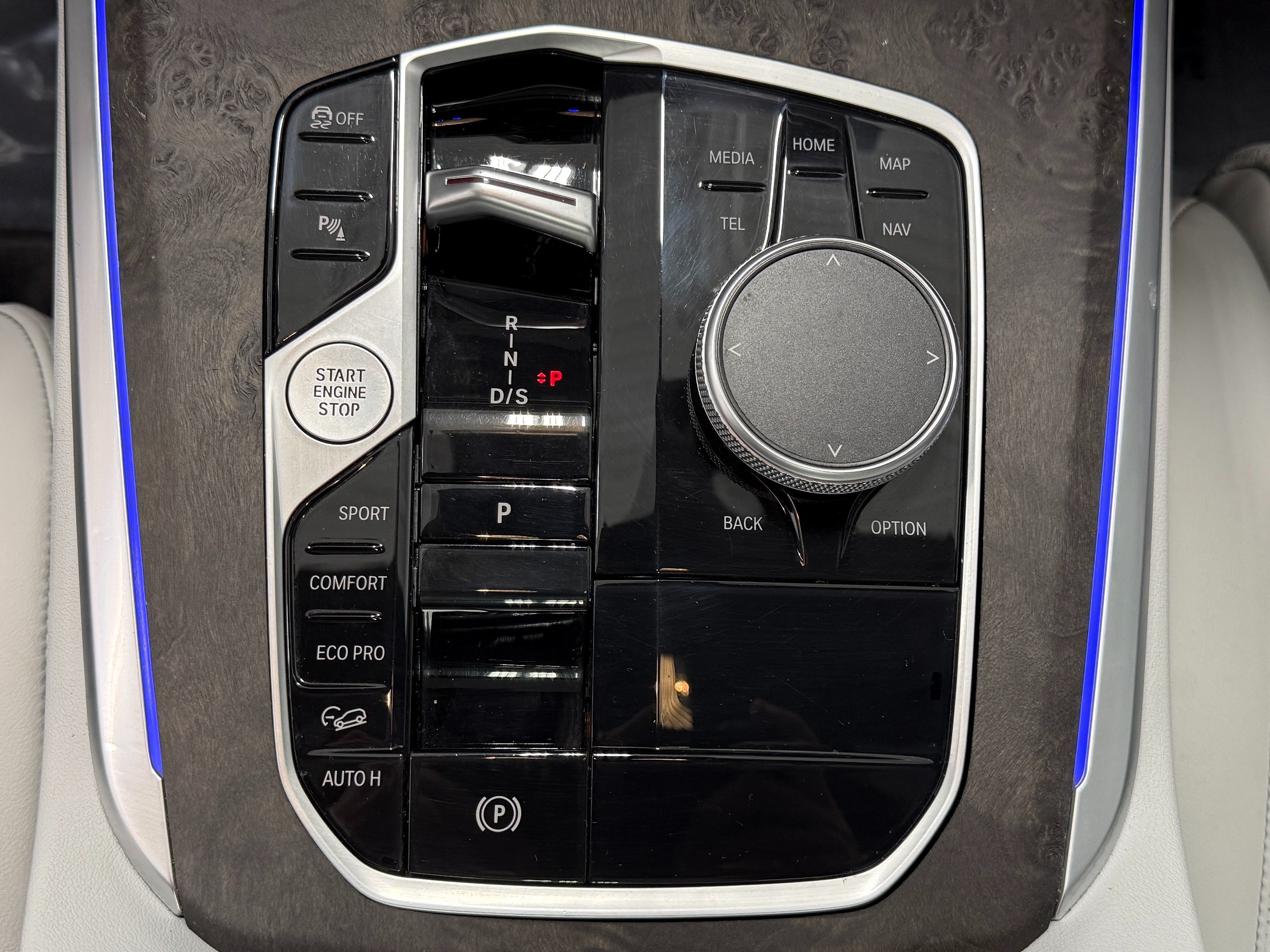 BMW X5 photo 32
