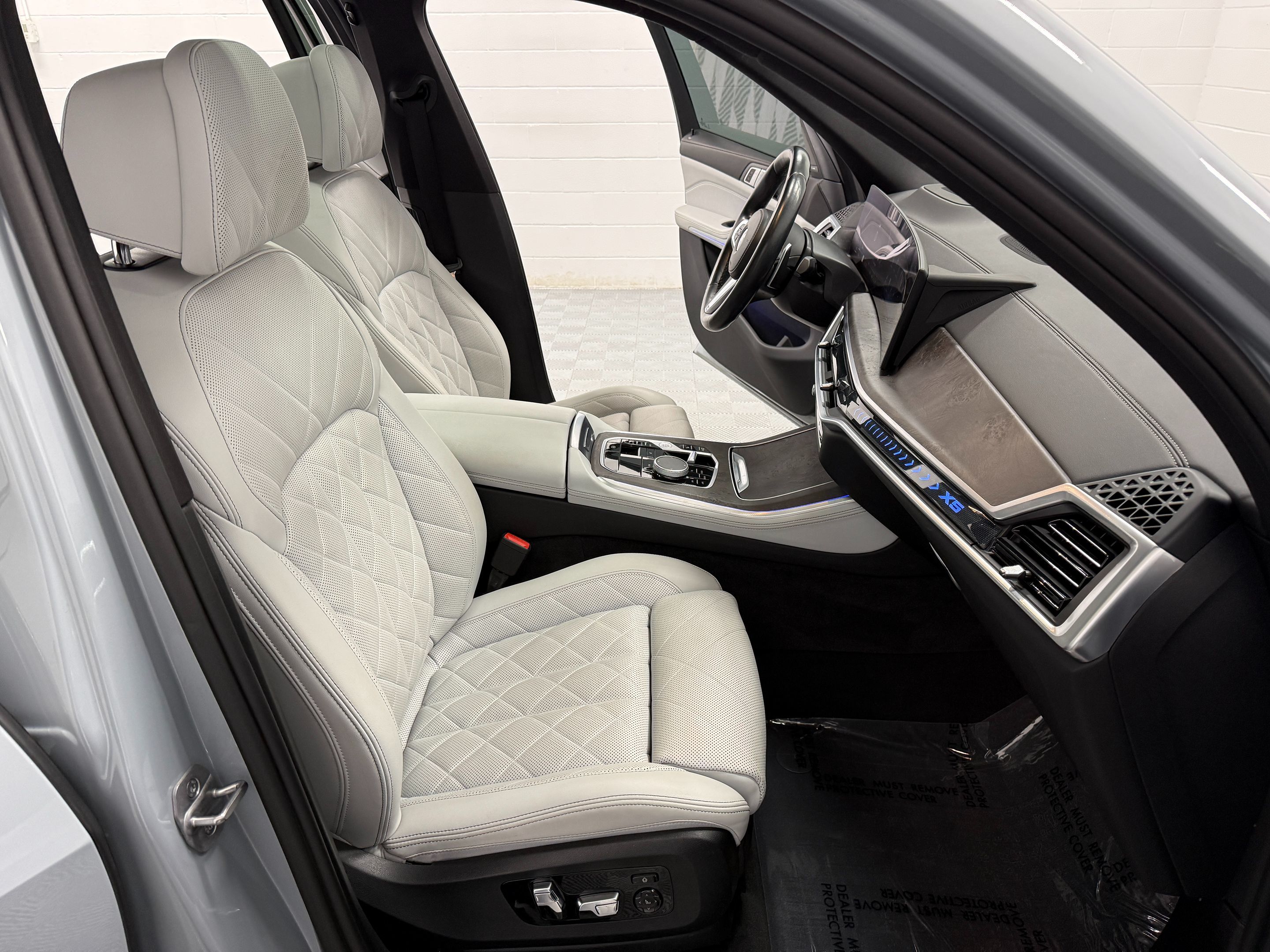 BMW X5 photo 18