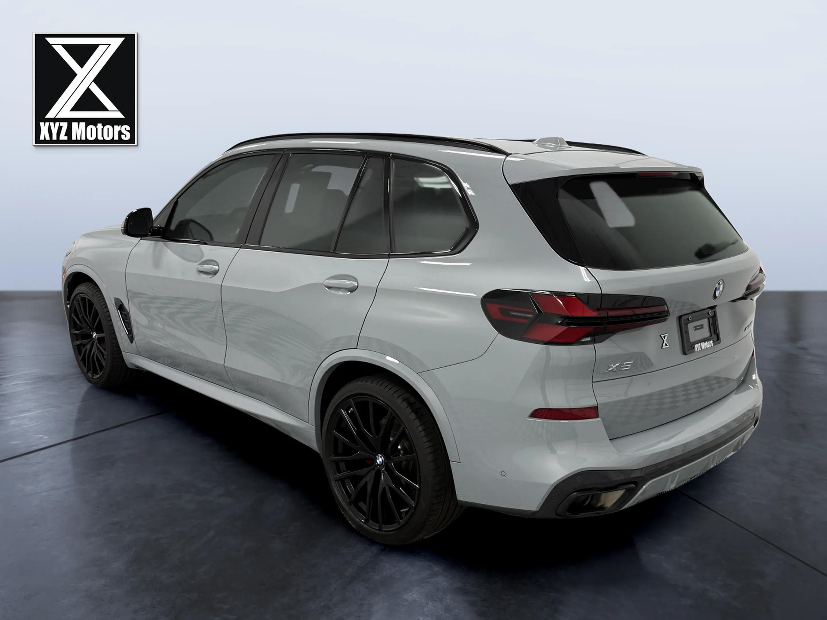 BMW X5 photo 4