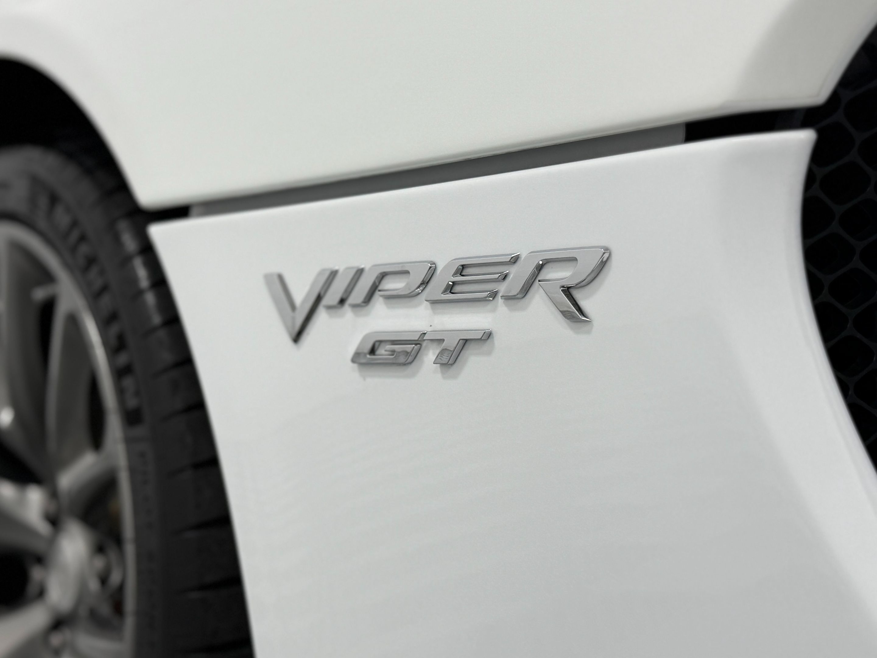 Dodge Viper photo 10