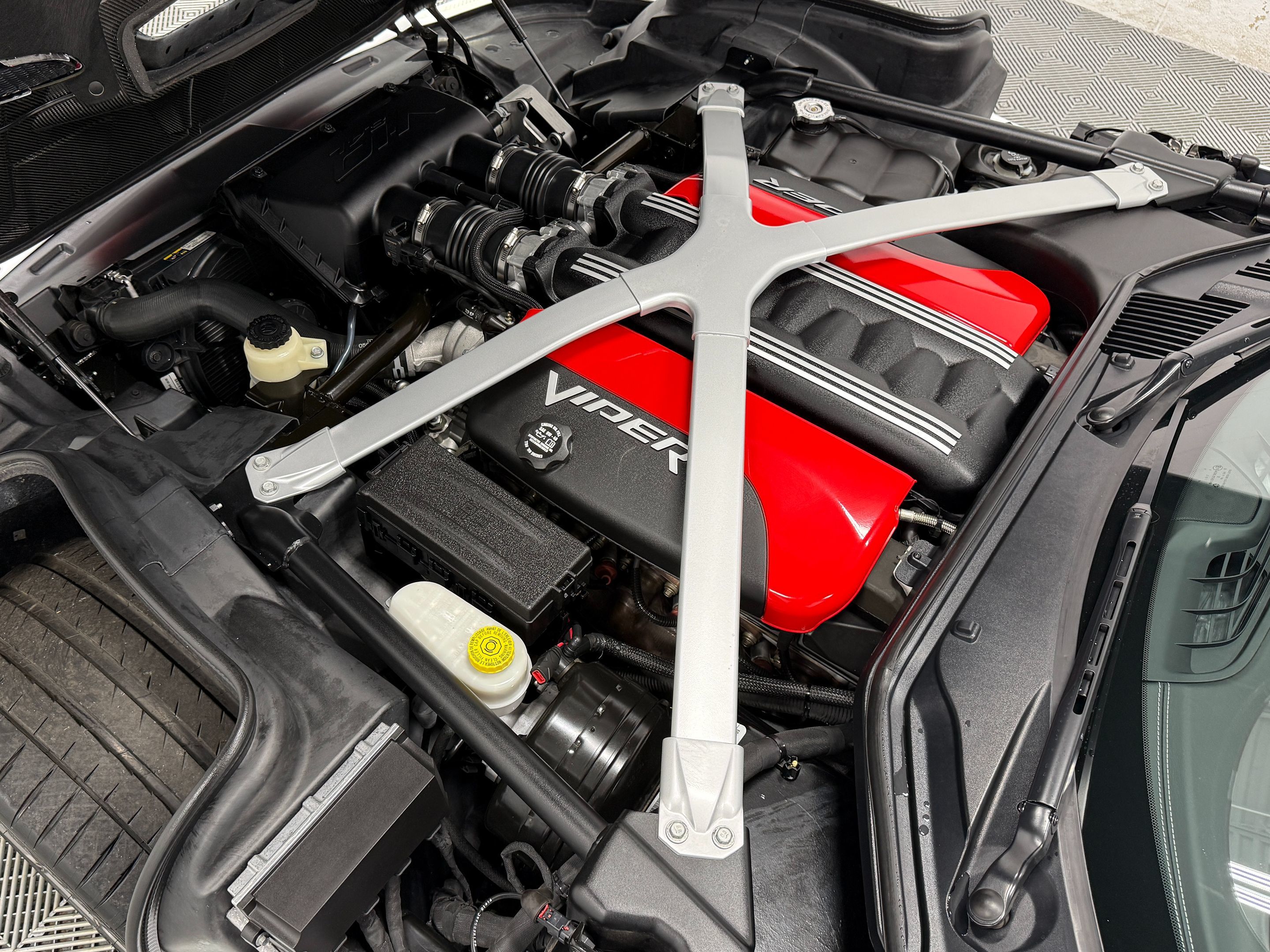 Dodge Viper photo 36