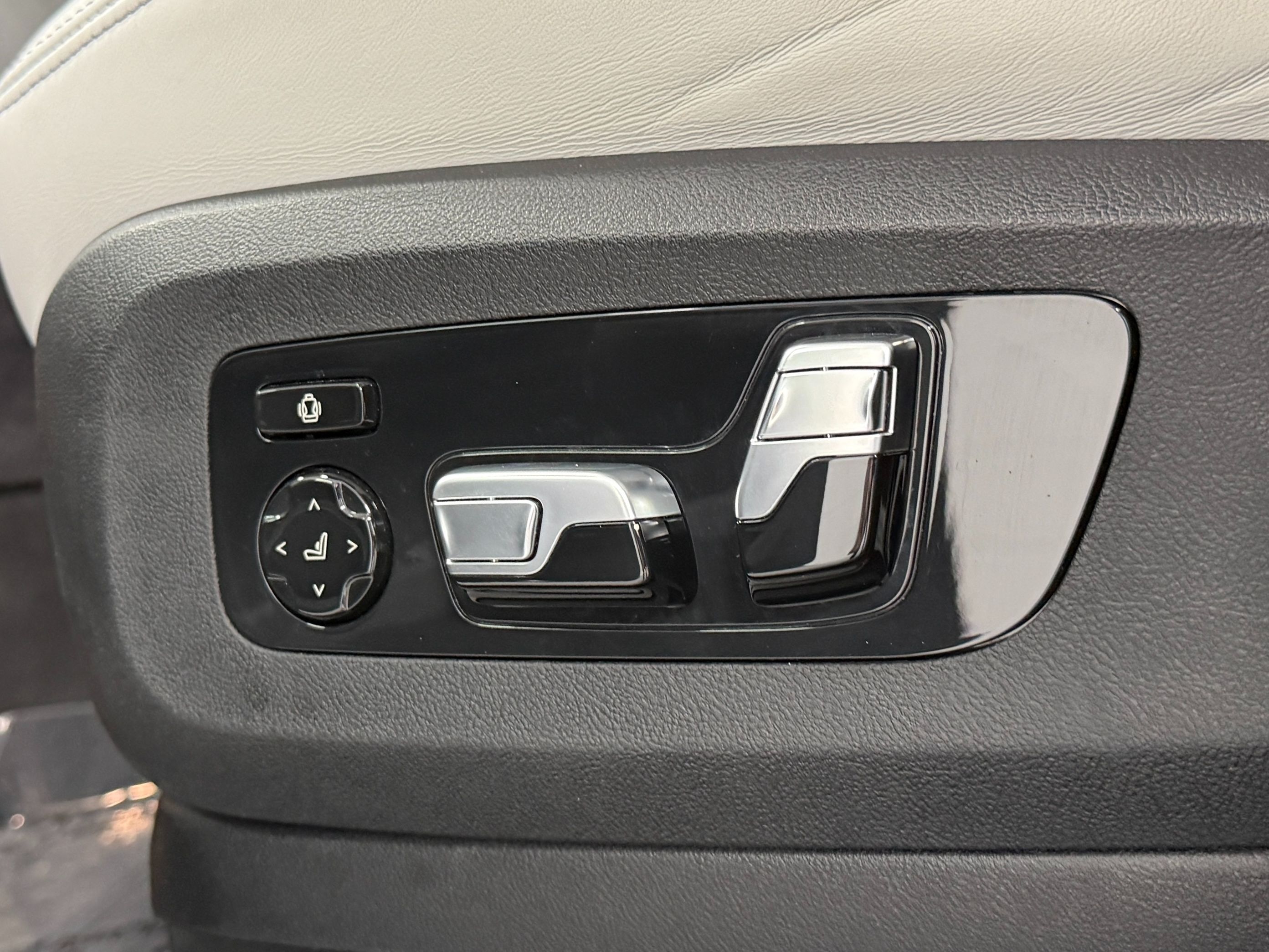BMW X5 photo 42