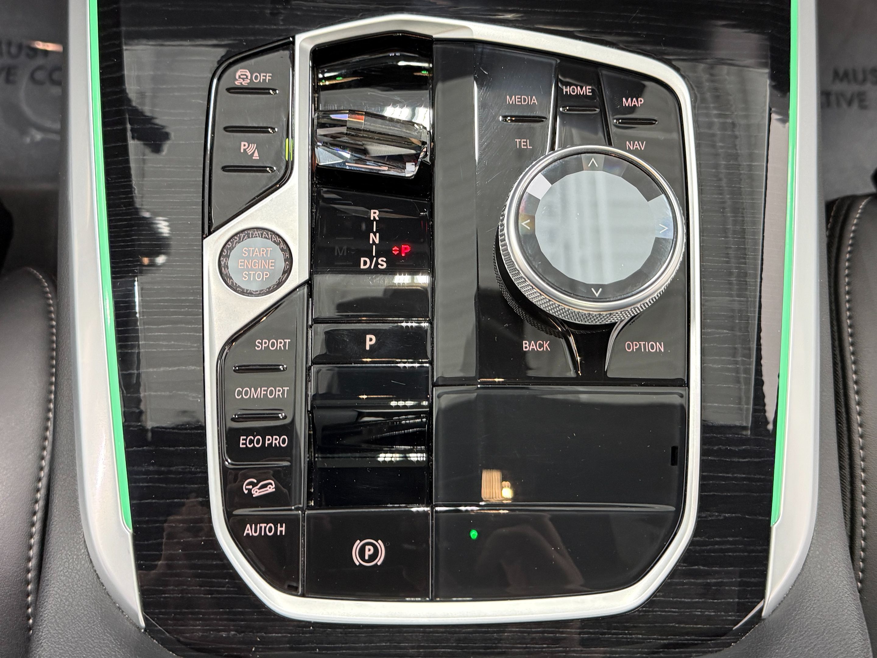BMW X5 photo 32