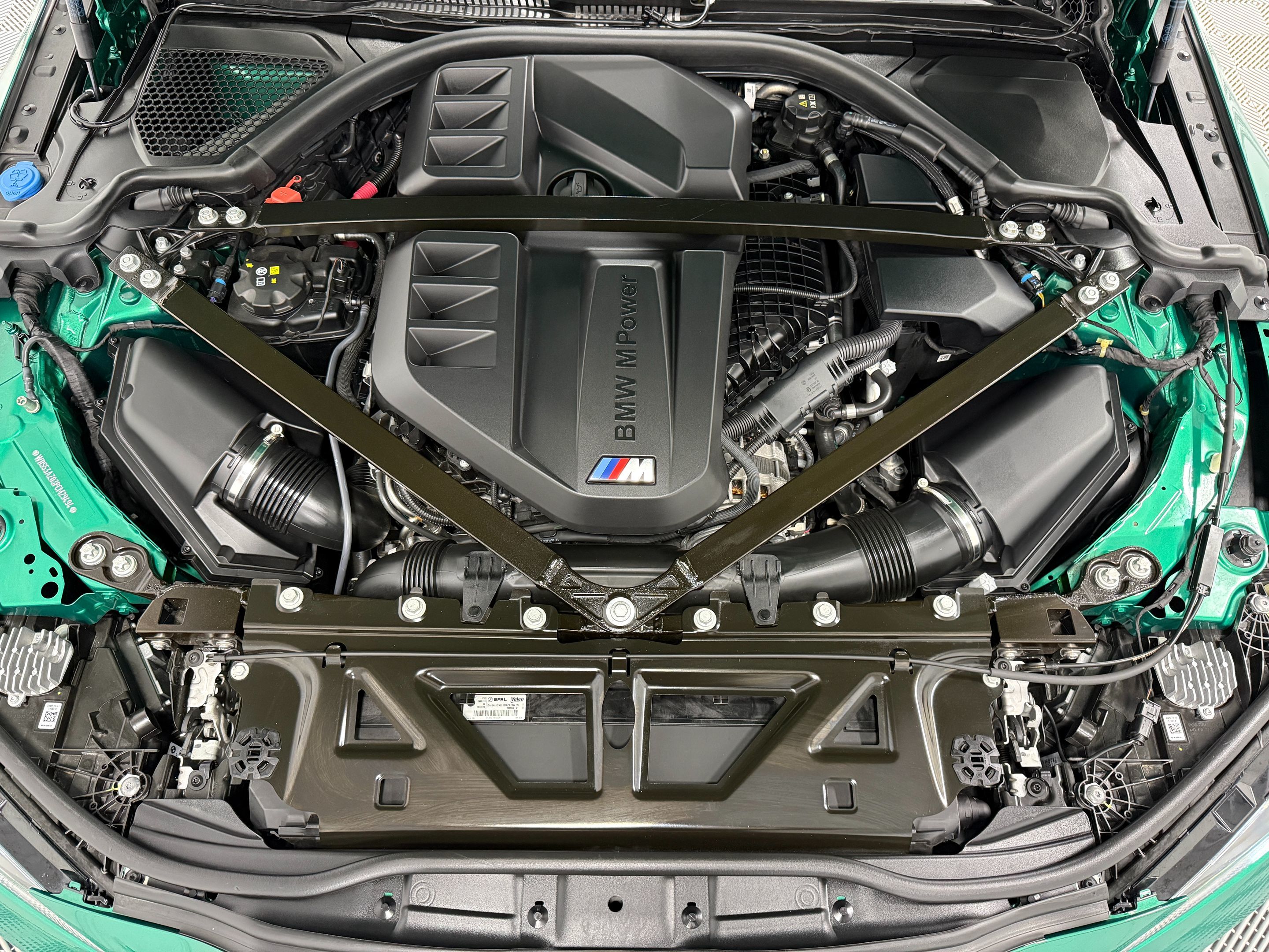 BMW M4 photo 39