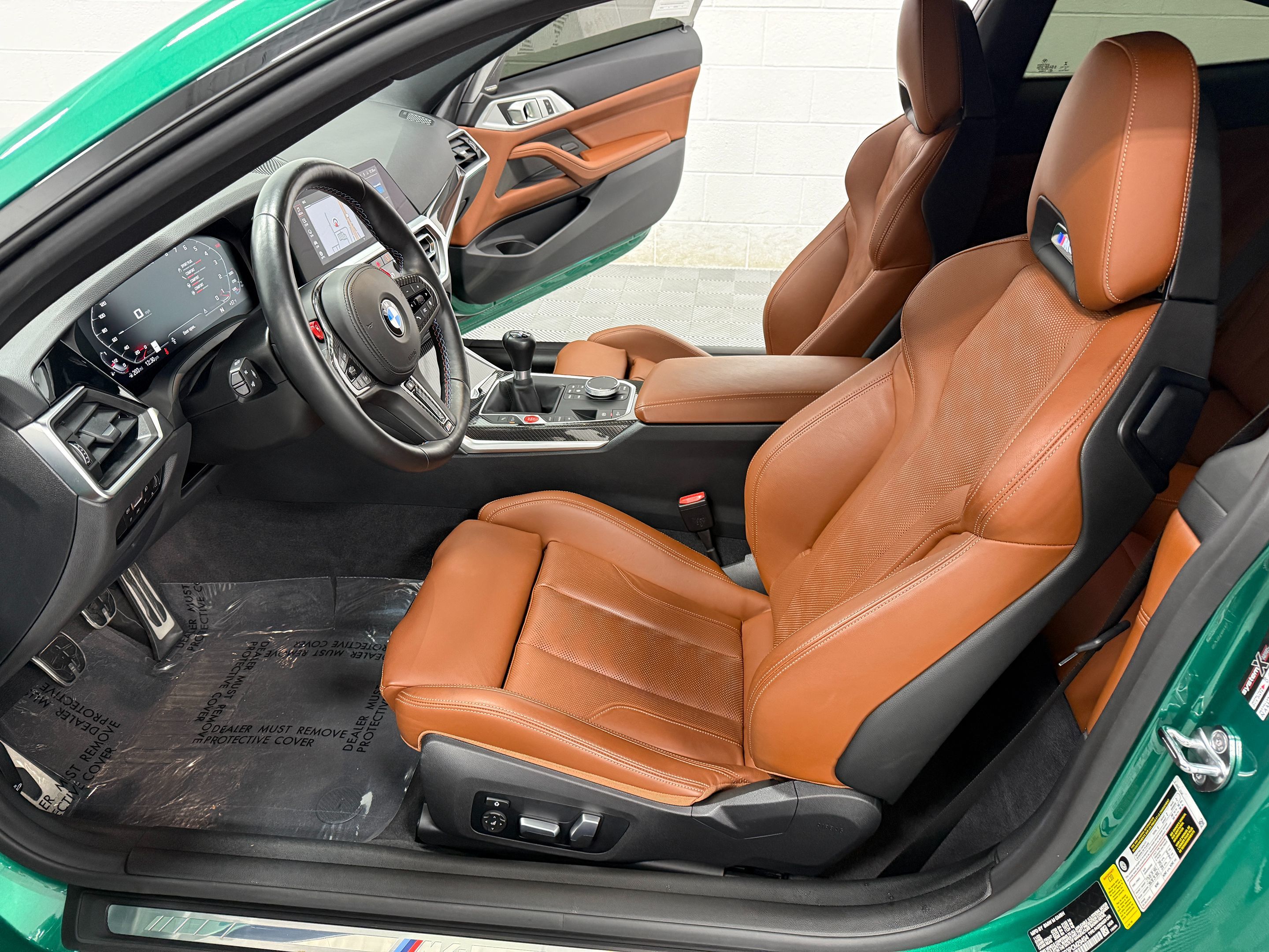 BMW M4 photo 16