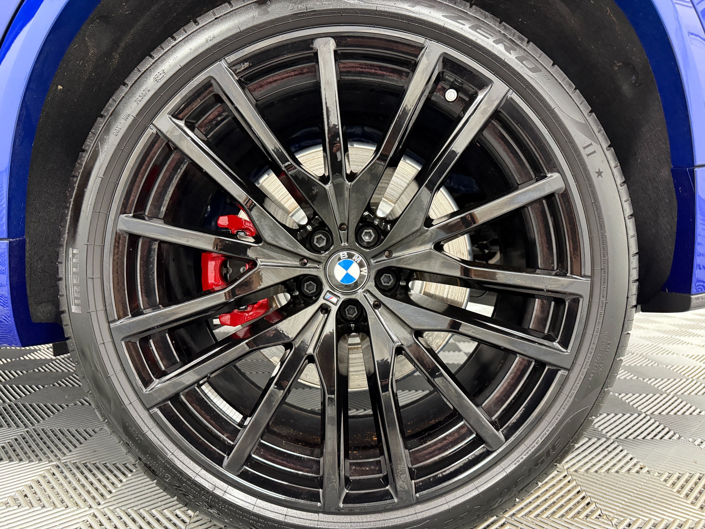 BMW X5 photo 47
