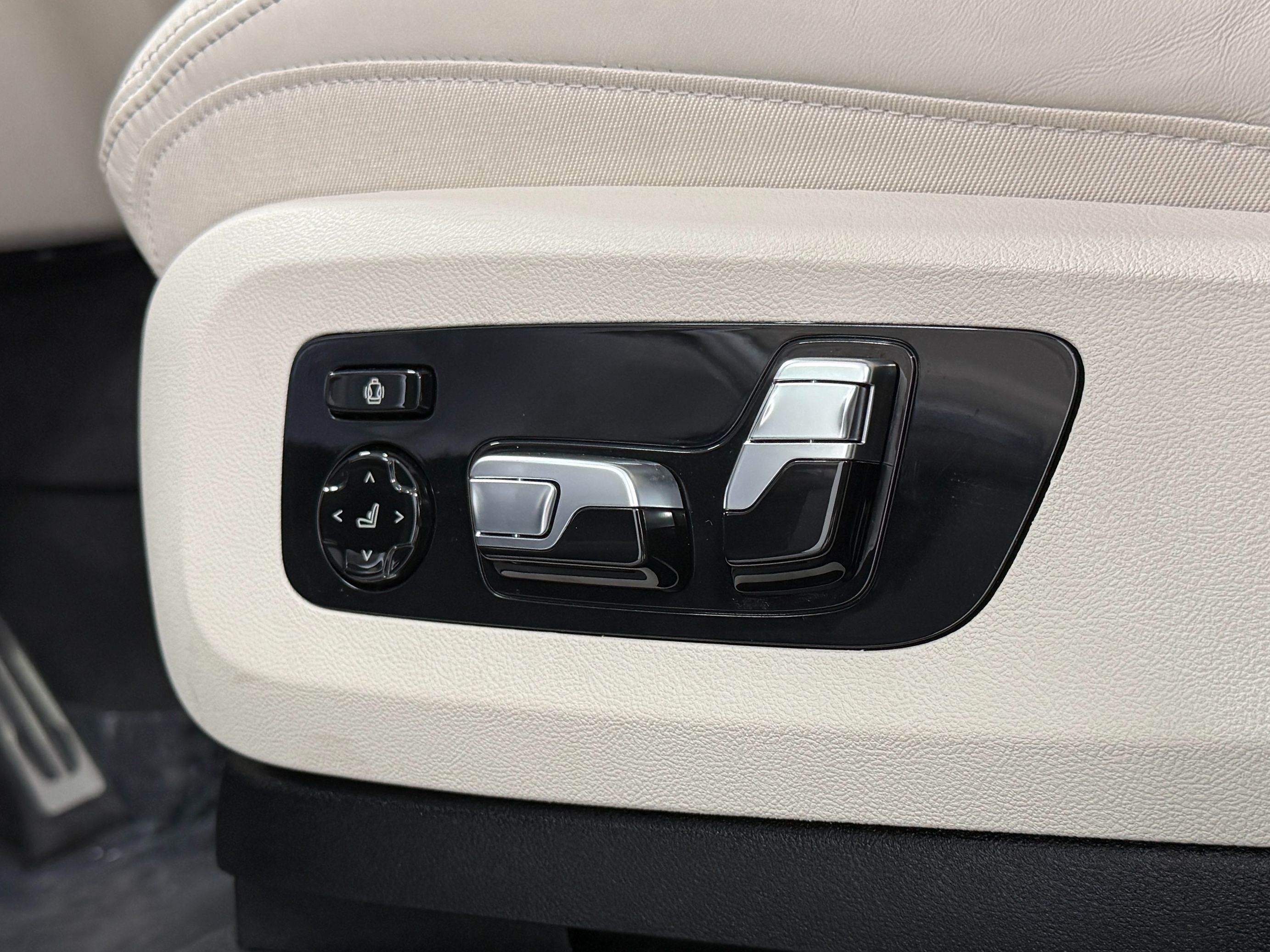 BMW X5 photo 40
