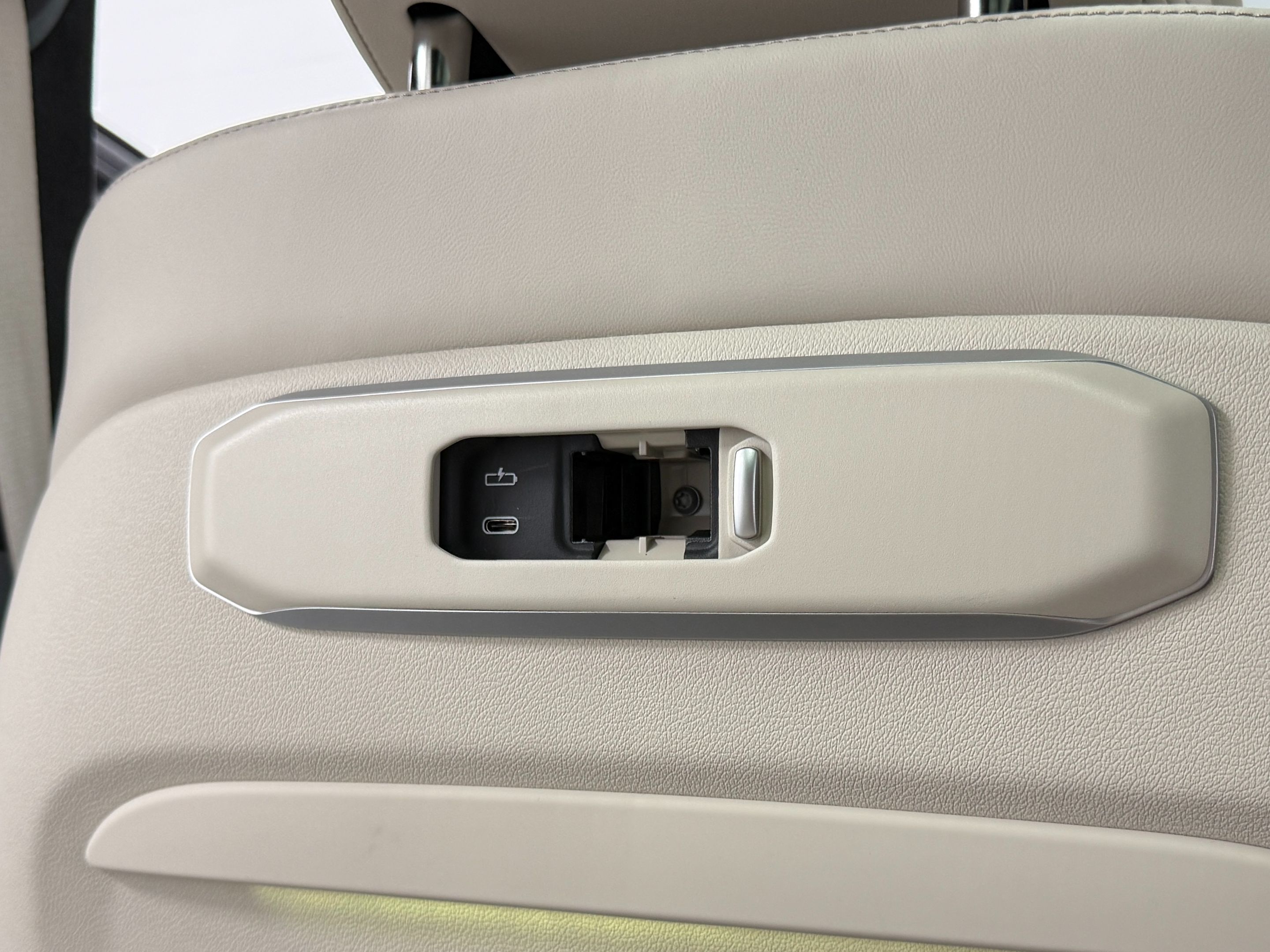 BMW X5 photo 43