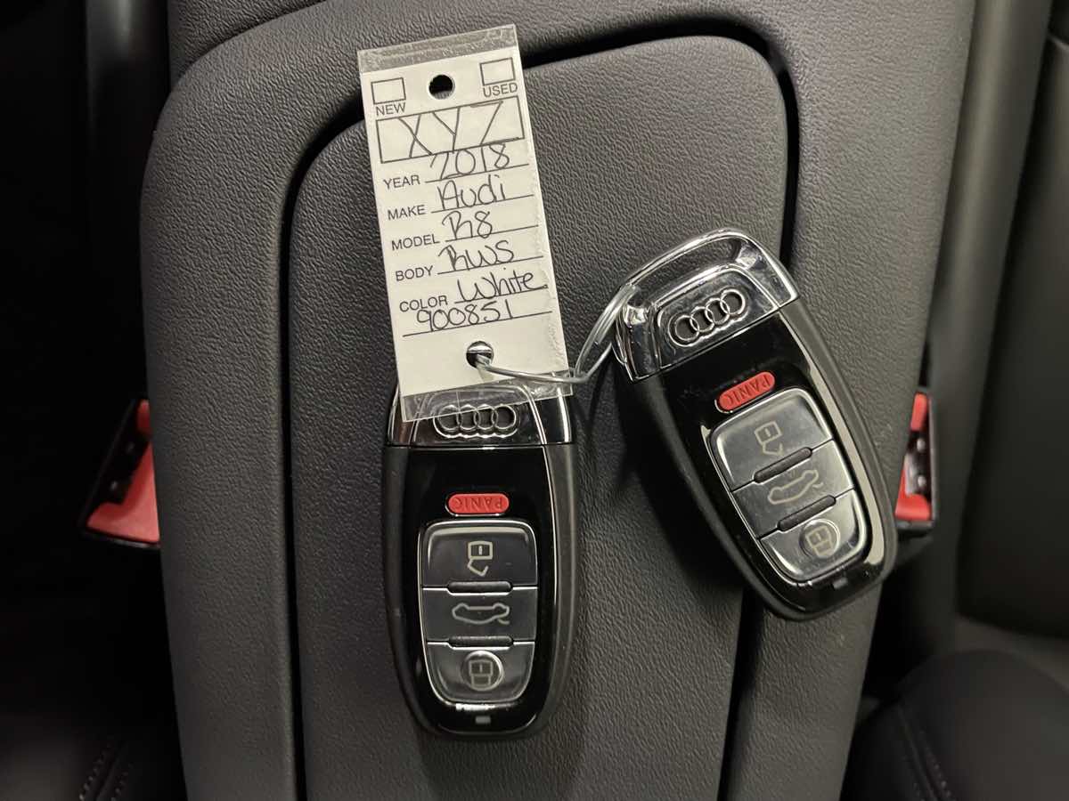 シュウイチ　r3 r8 シュウイチ r3 r8 シュウイチ r3 r8 シュウイチ r3 r8 トリックスター