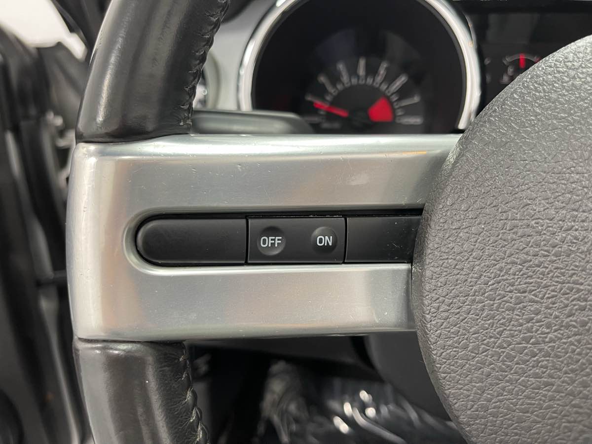 FLSTC Mustangシート2000年〜2007年 FLSTC Mustangシート2000年〜2007年 FLSTC Mustangシート2000年