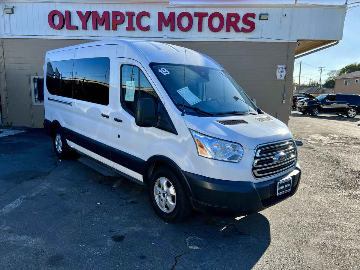 2019 Ford Transit Passenger Wagon XLT