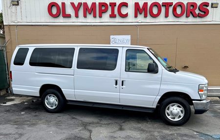 2013 Ford Econoline Wagon XLT