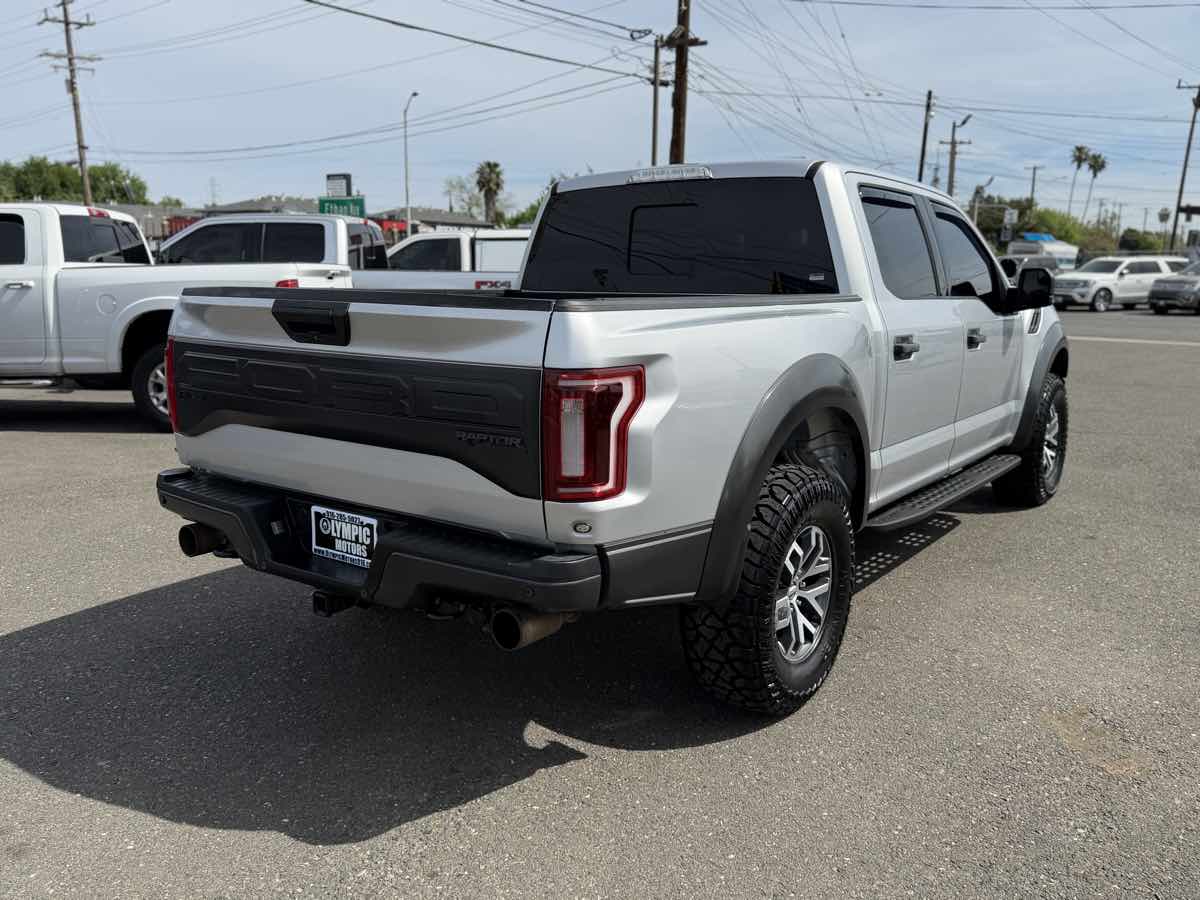2017 Ford F-150 Raptor Raptor - Photo 5