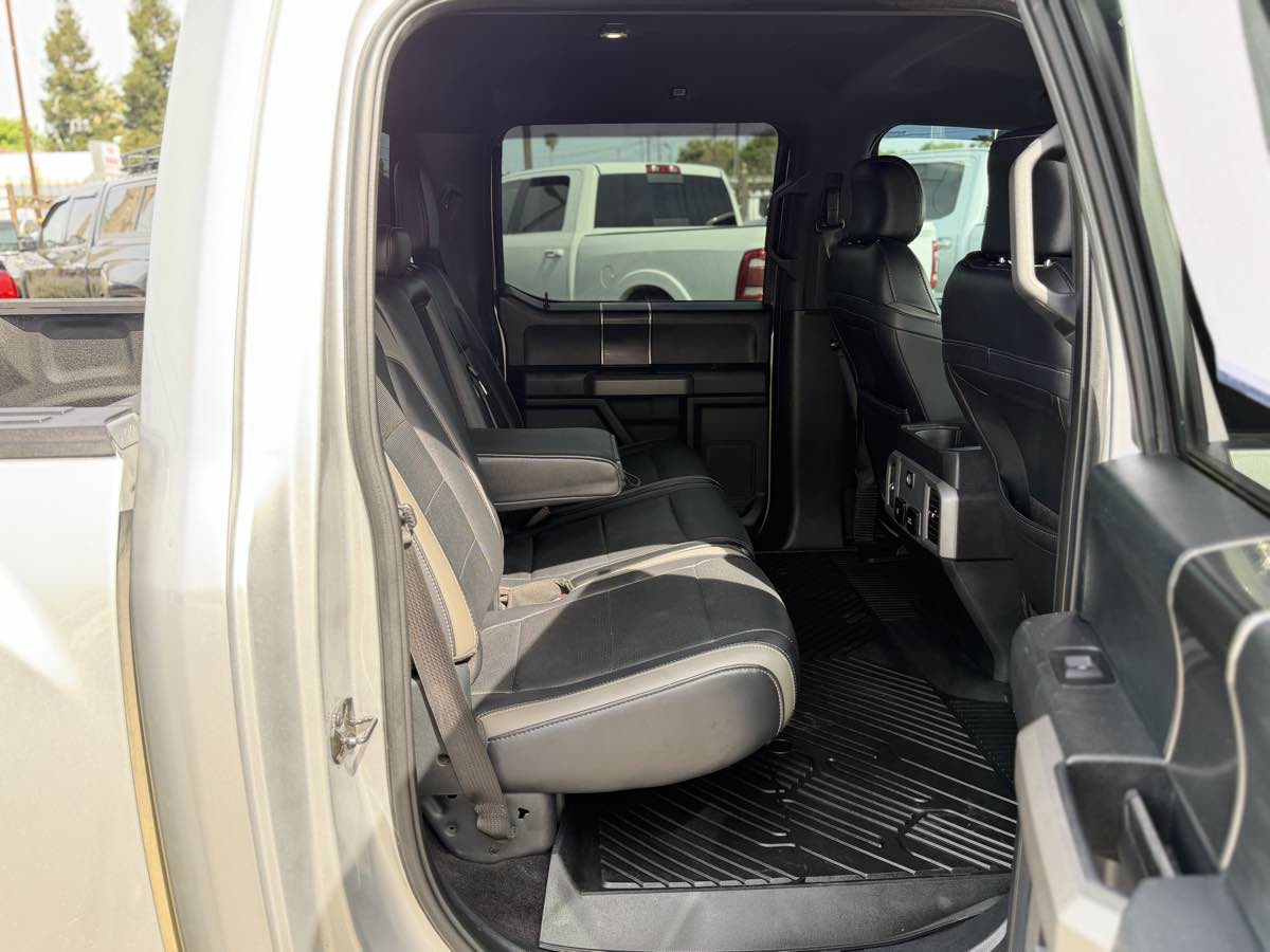 2017 Ford F-150 Raptor Raptor - Photo 12