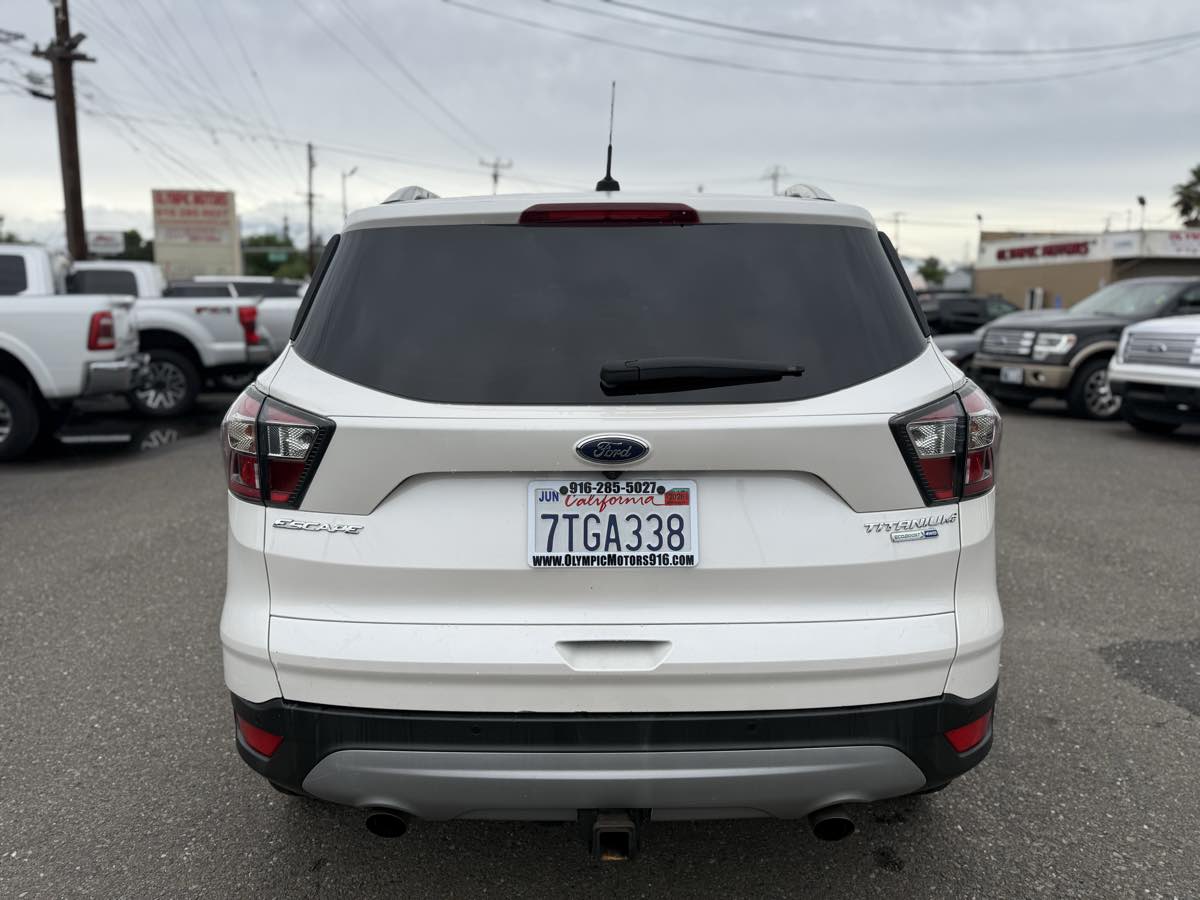 2017 Ford Escape Titanium - Photo 3