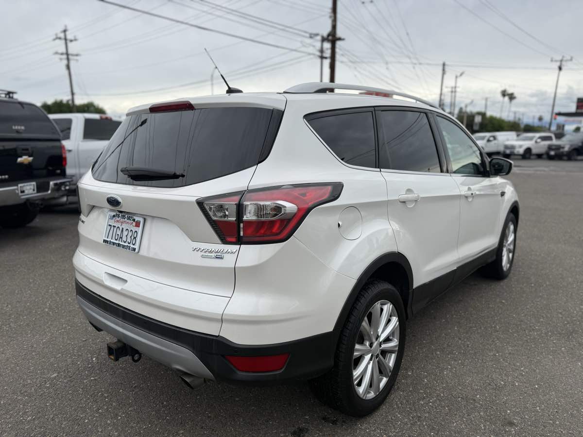 2017 Ford Escape Titanium - Photo 5