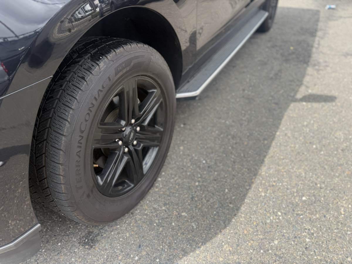 2021 Ford Expedition XLT - Photo 13