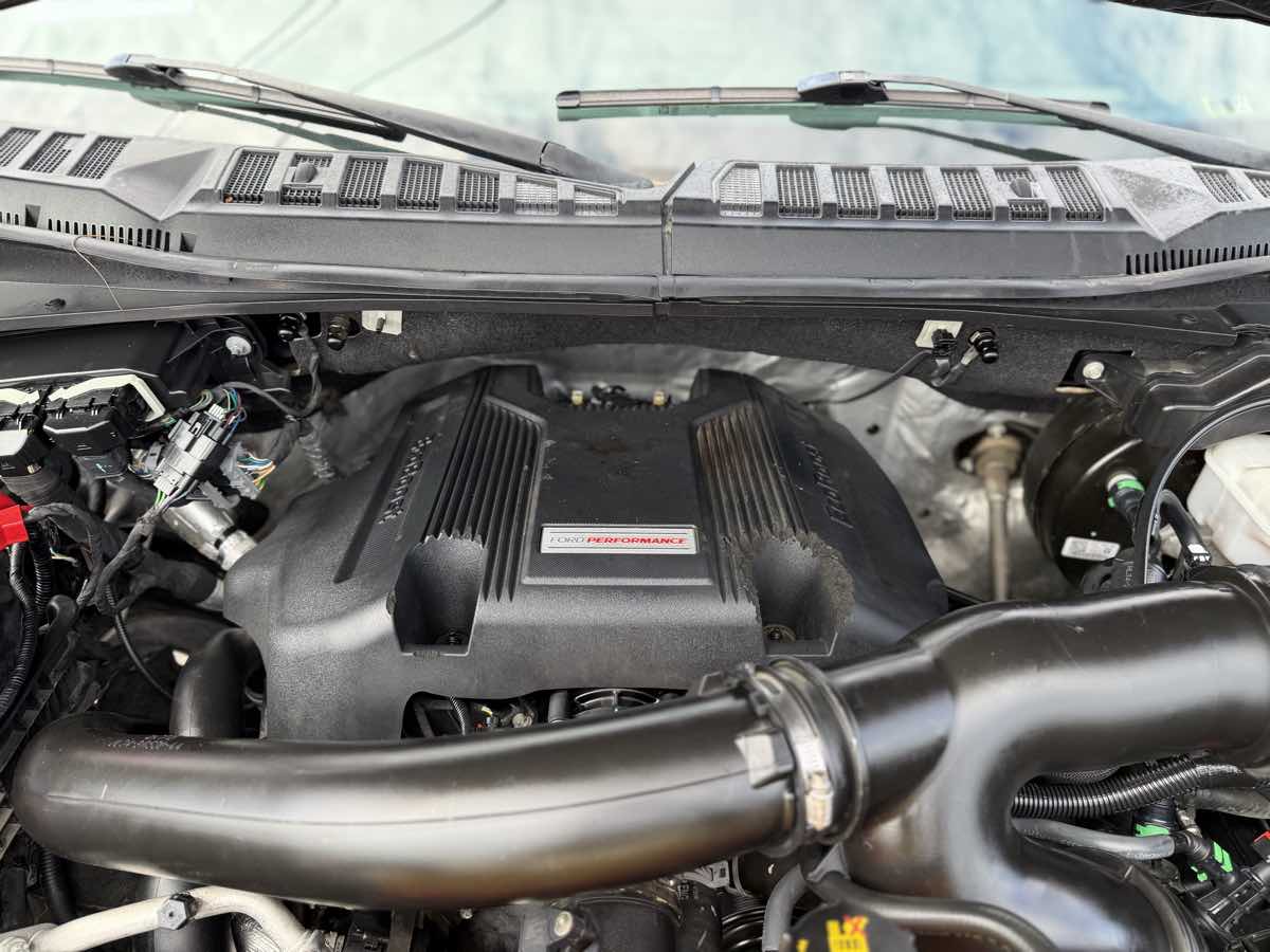 Ford F-150 photo 13