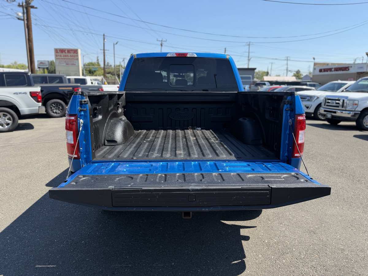 Ford F-150 photo 4