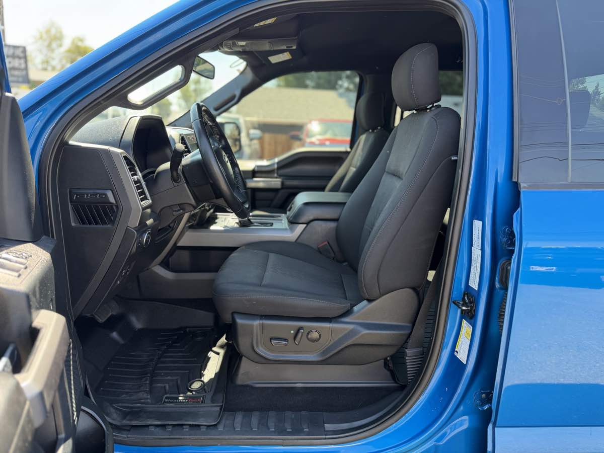 Ford F-150 photo 9