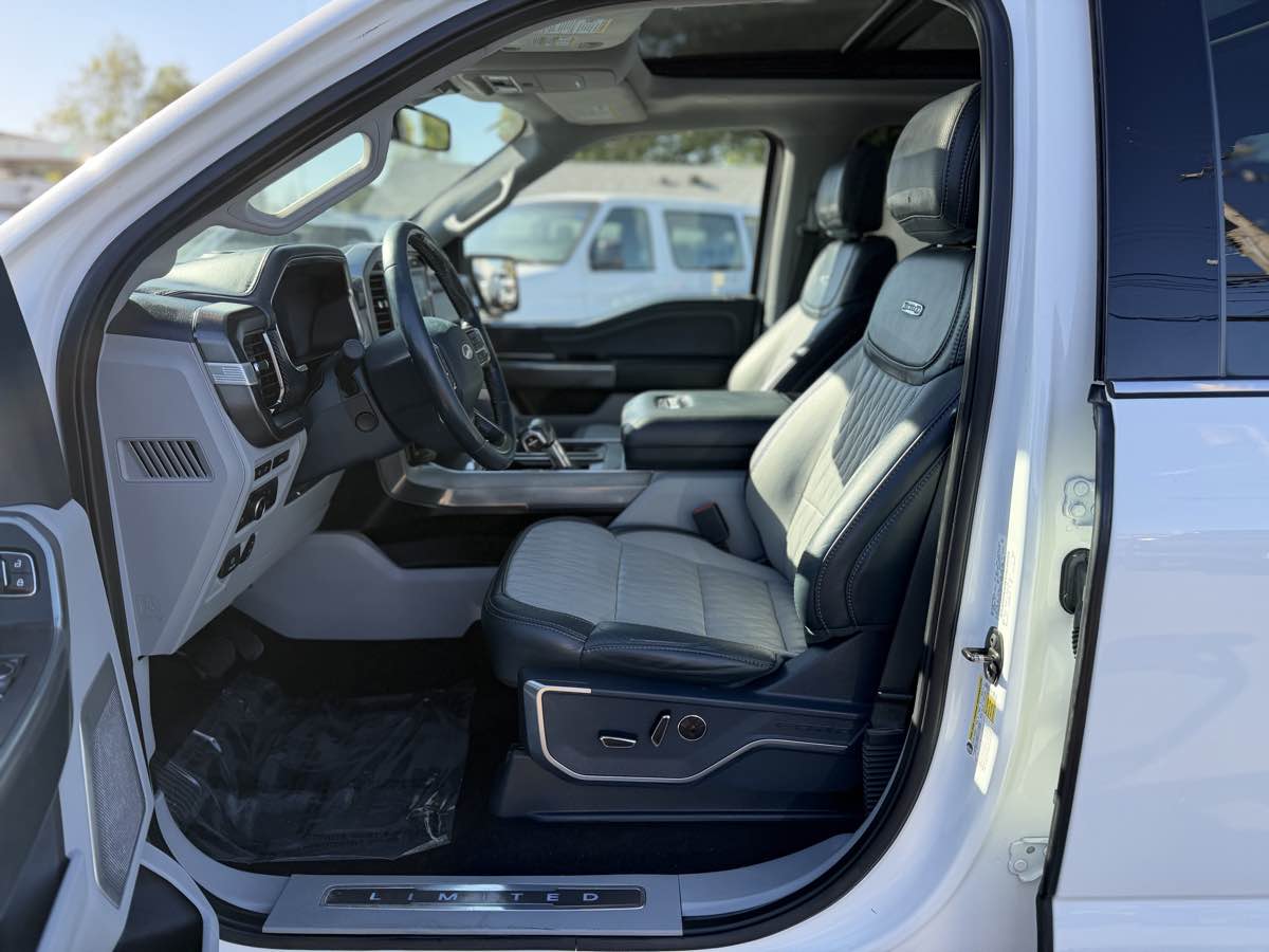 Ford F-150 photo 9