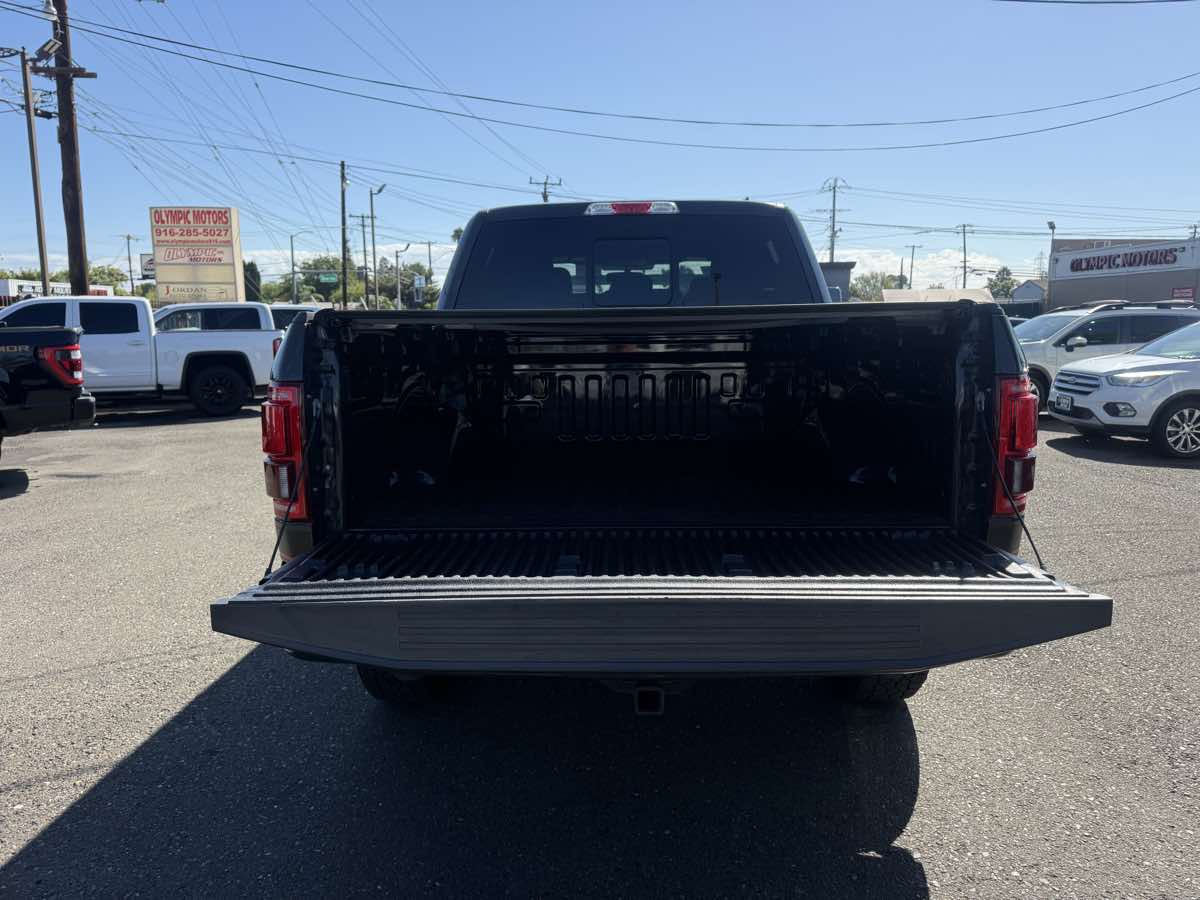 Ford F-150 photo 4