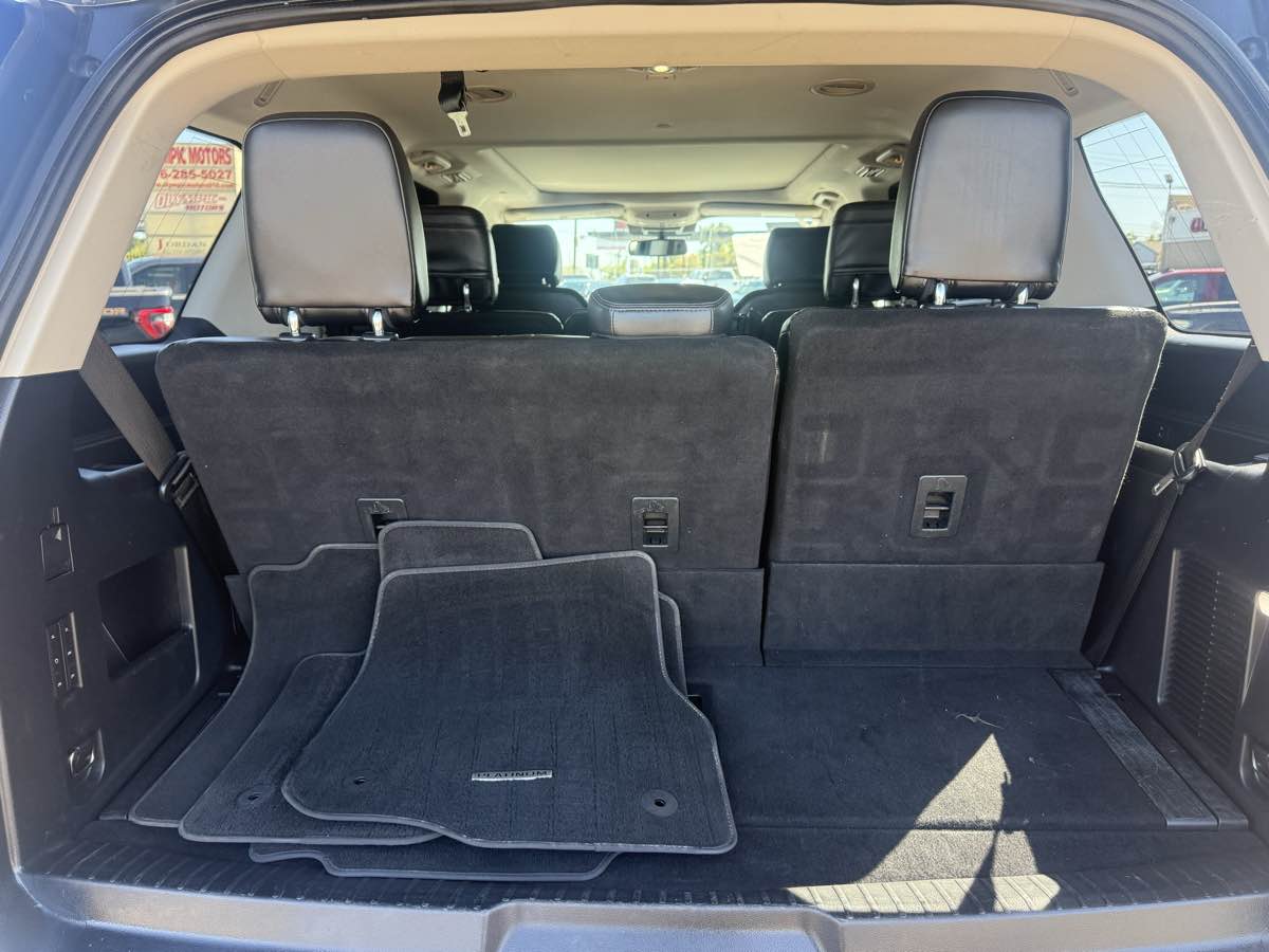 Ford Expedition photo 4